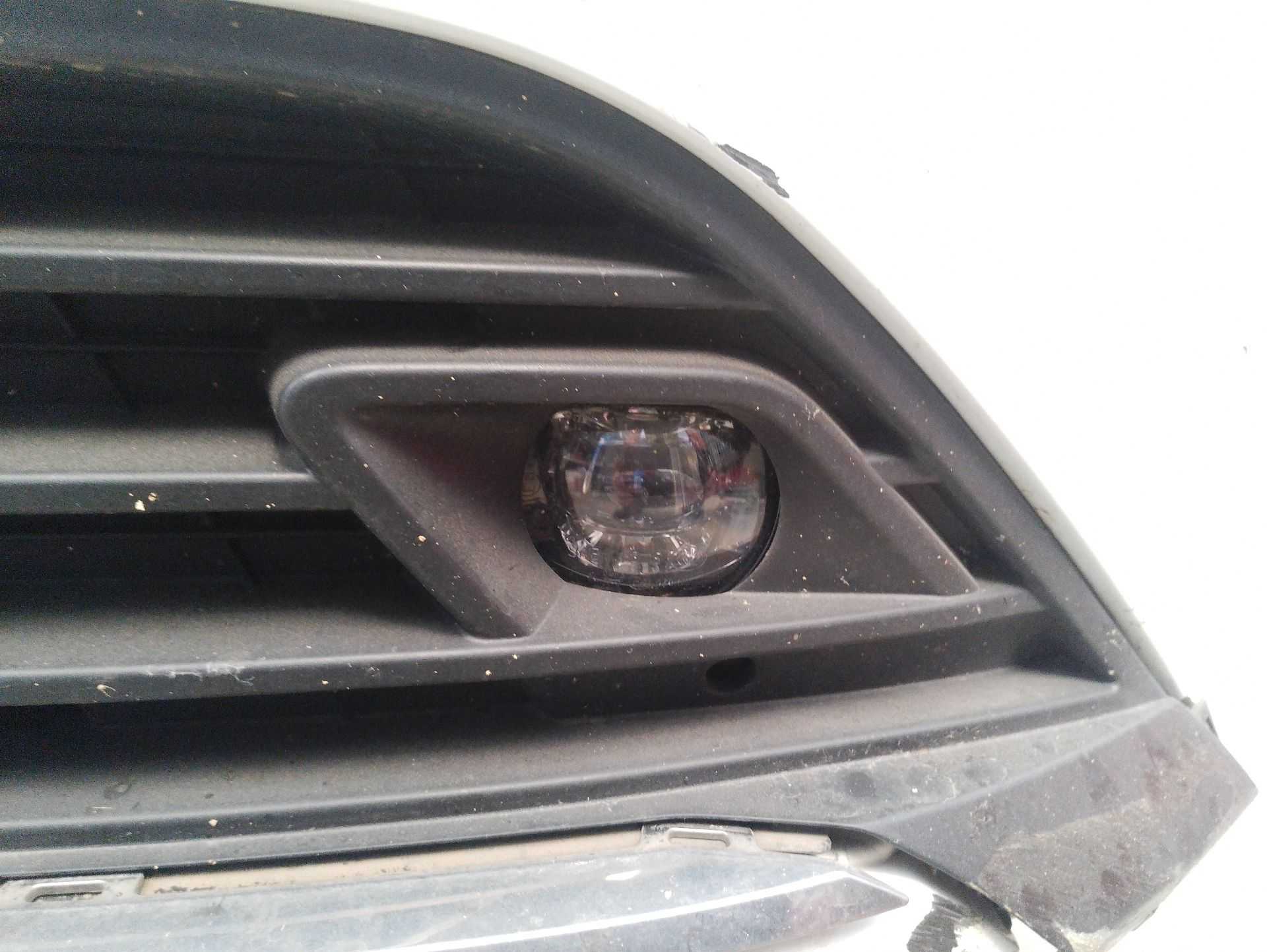 Recambio de faro antiniebla izquierdo para opel astra l (ov5) 1.2 (fphnsl, fphnsr) referencia OEM IAM 9831303880  