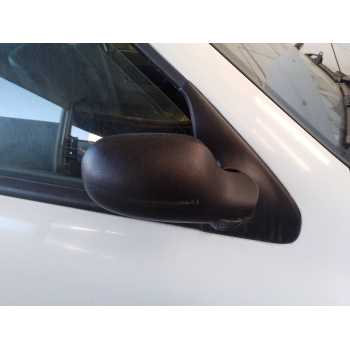 RETROVISOR DERECHO 