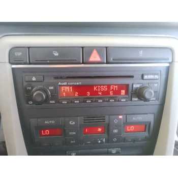 Recambio de sistema audio / radio cd para audi a4 berlina (8e) 2.0 referencia OEM IAM 8E0035186D  