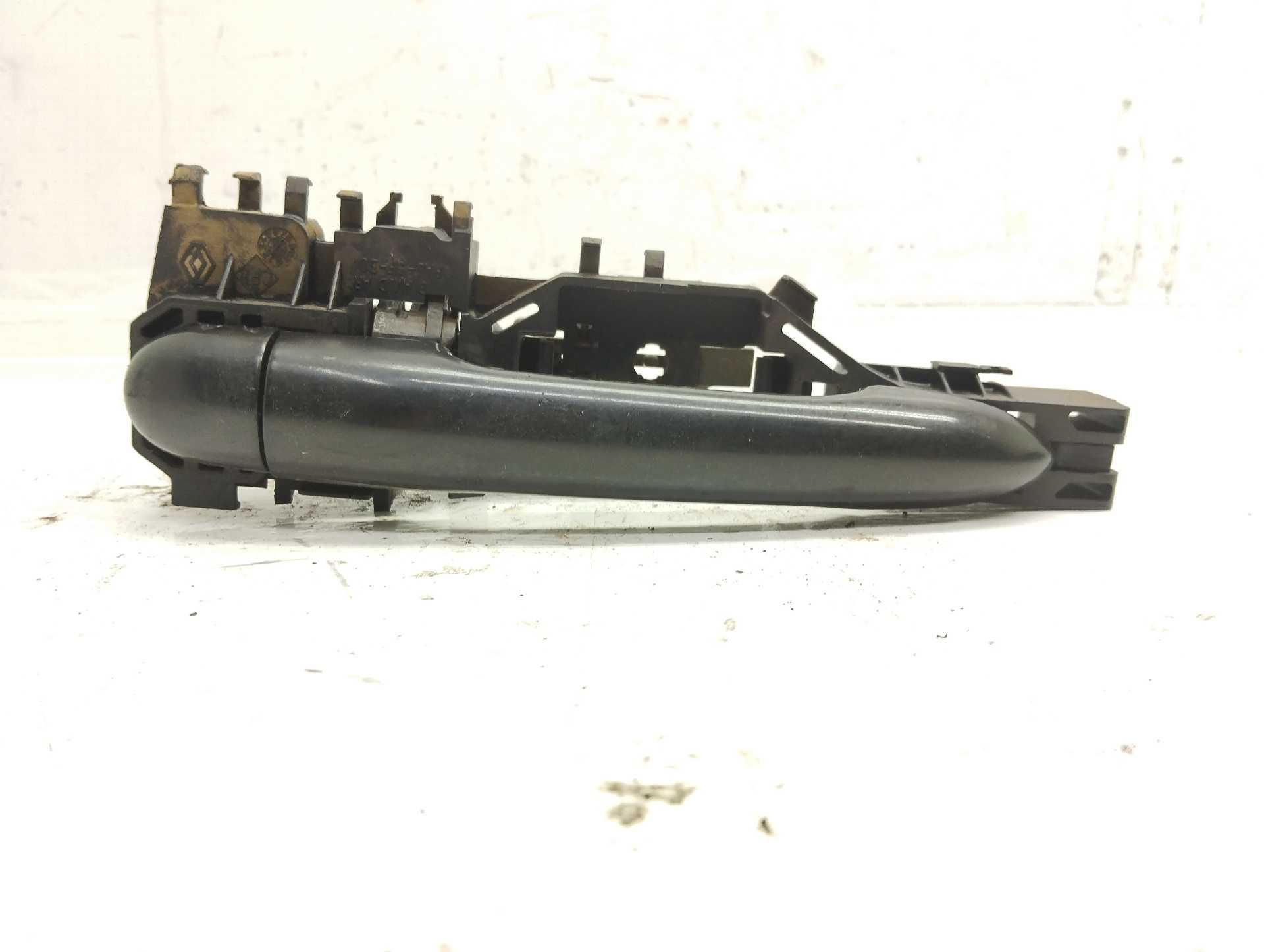 Recambio de maneta exterior trasera derecha para renault megane ii berlina 5p authentique referencia OEM IAM 8200028463  