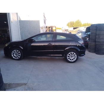 opel astra h gtc (a04) del año 2007