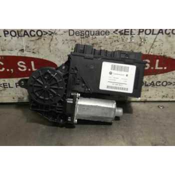 MOTOR ELEVALUNAS DELANTERO DERECHO 3D1959792E 