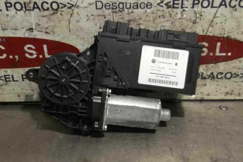 Recambio de motor elevalunas delantero derecho para volkswagen touareg (7la) tdi v6 referencia OEM IAM 3D1959792E  