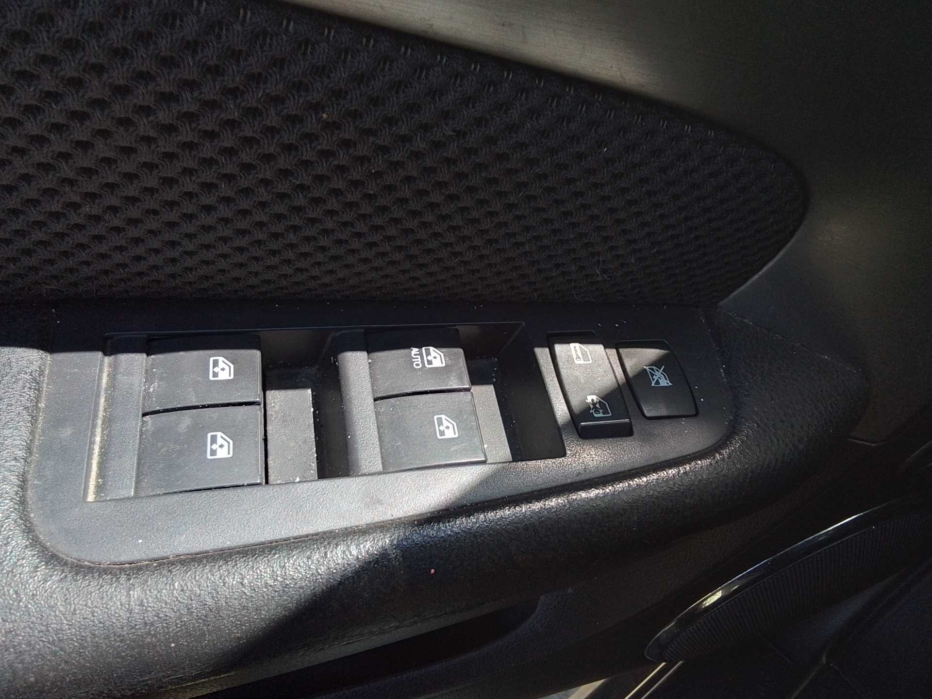 Recambio de mando elevalunas delantero izquierdo para chevrolet epica 2.0 diesel cat referencia OEM IAM   