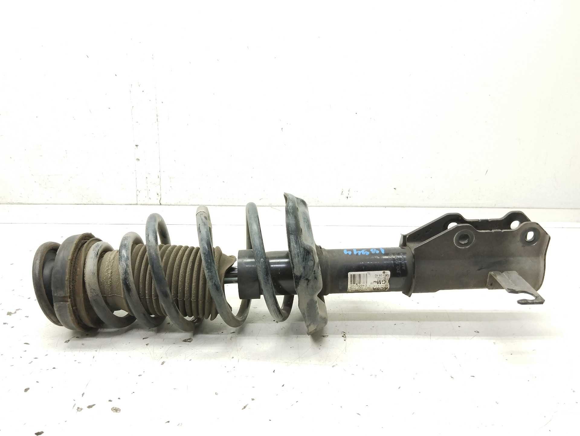 Recambio de amortiguador delantero izquierdo para opel insignia berlina selective referencia OEM IAM A4610501  