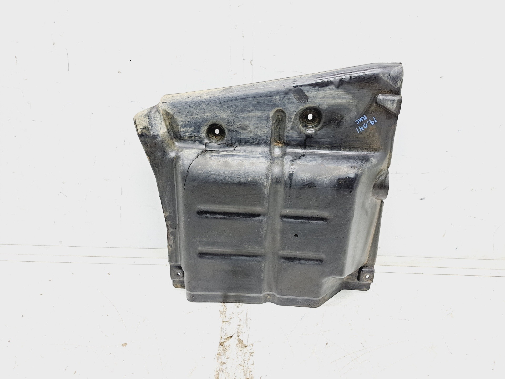 Recambio de cubrecarter para mitsubishi galloper (hyundai) 2.5 td (5-ptas.) referencia OEM IAM   