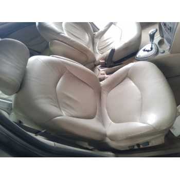 ASIENTO DELANTERO DERECHO 
