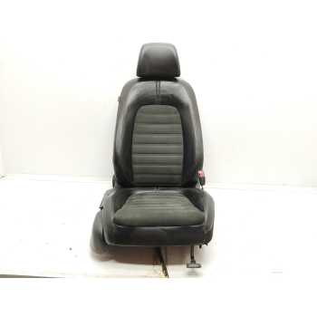ASIENTO DELANTERO DERECHO 