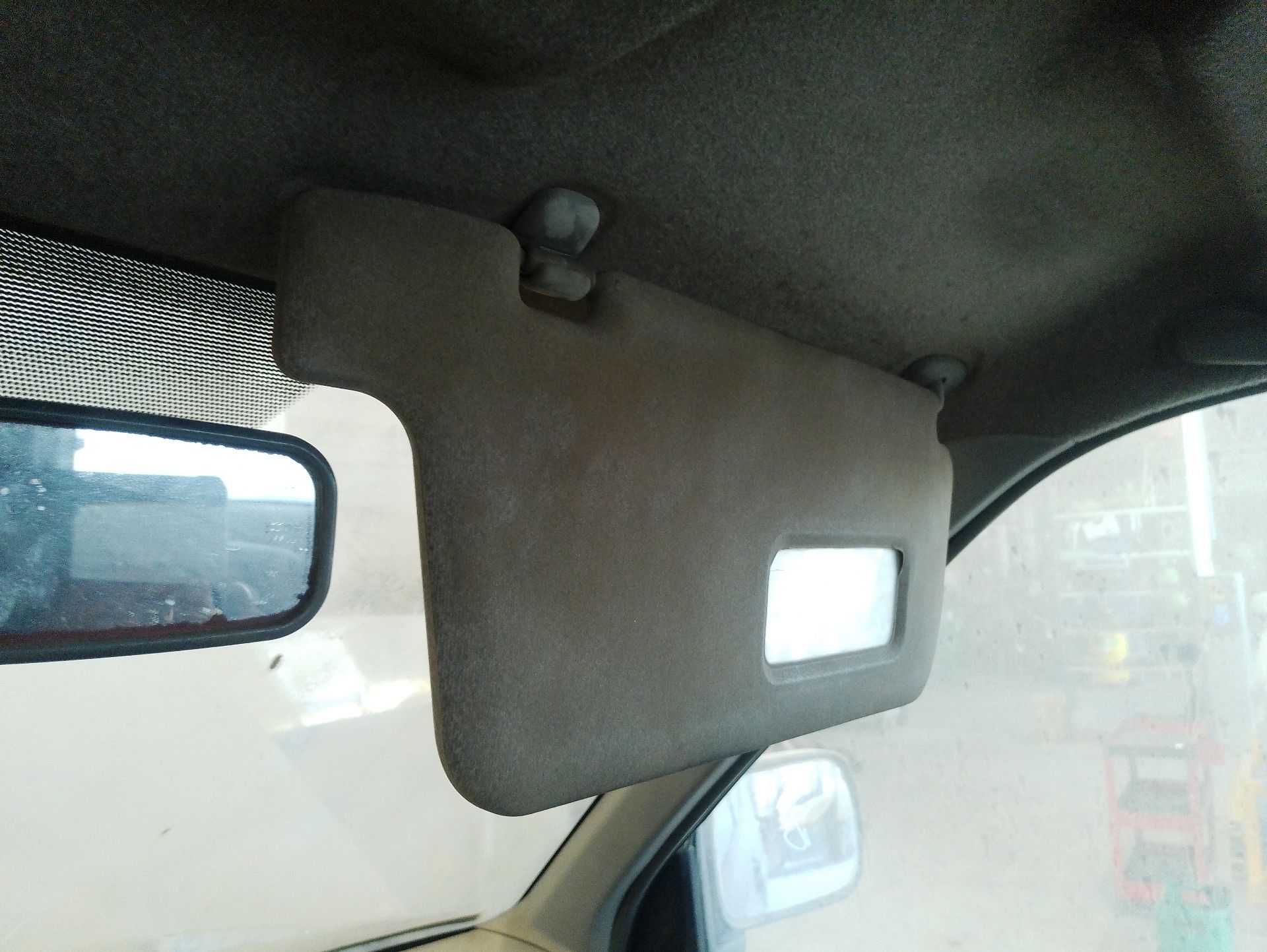 Recambio de parasol derecho para nissan terrano ii (r20) 2.7 td 4wd referencia OEM IAM   
