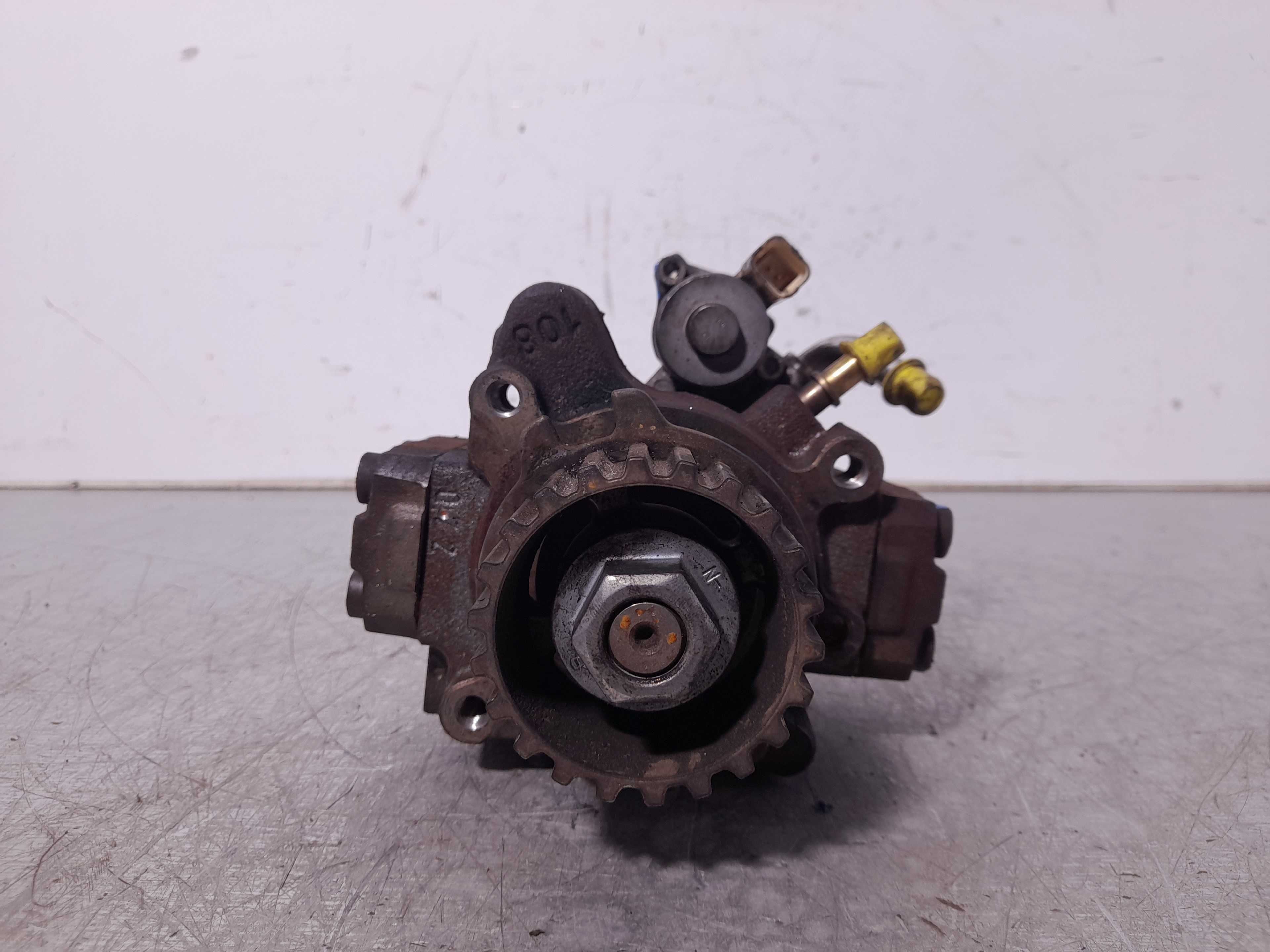 Recambio de bomba inyeccion para ford c-max titanium referencia OEM IAM 9676289780 CONTINENTAL 