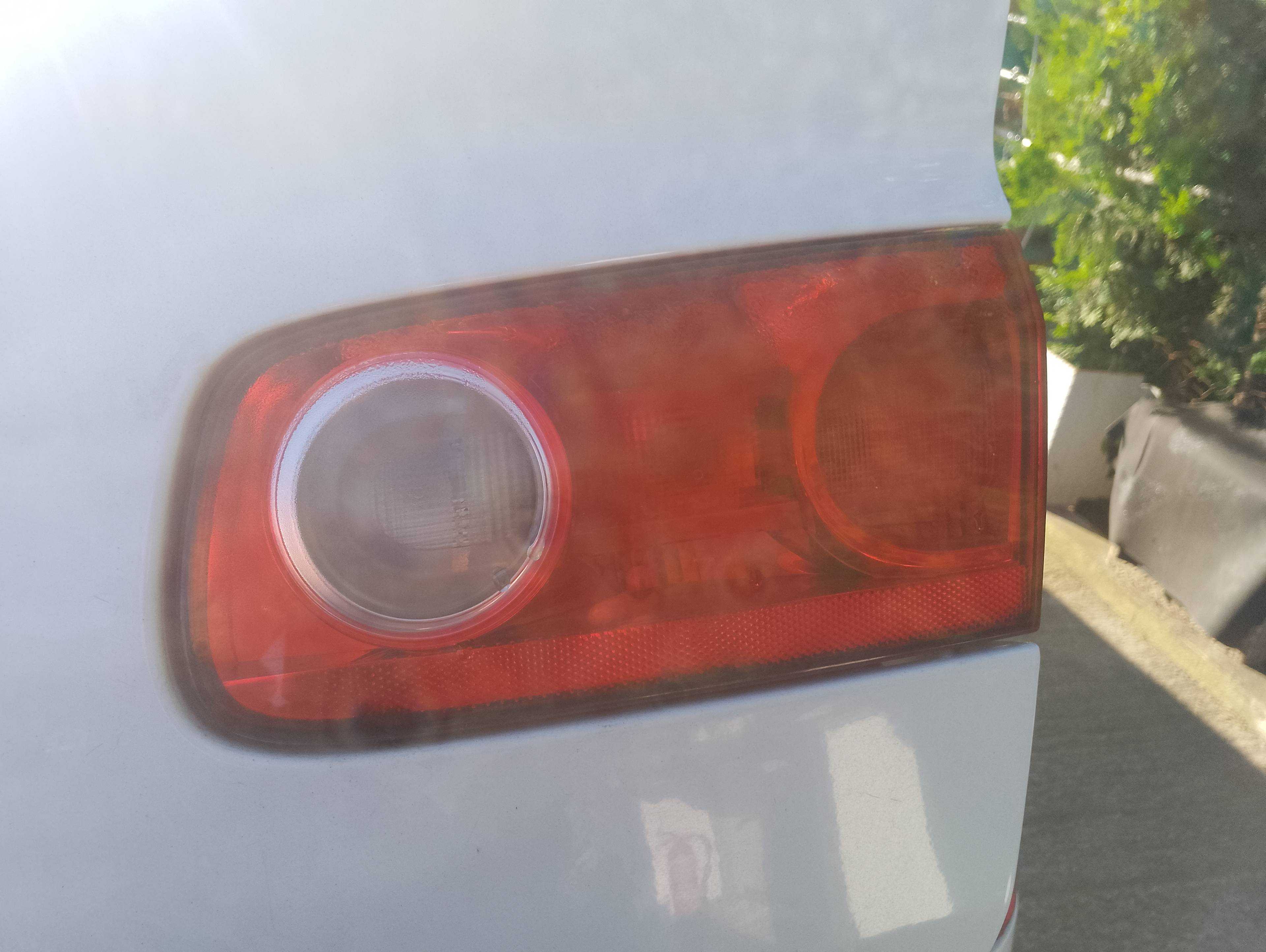 Recambio de piloto porton trasero derecho para renault laguna ii (bg0) authentique referencia OEM IAM   