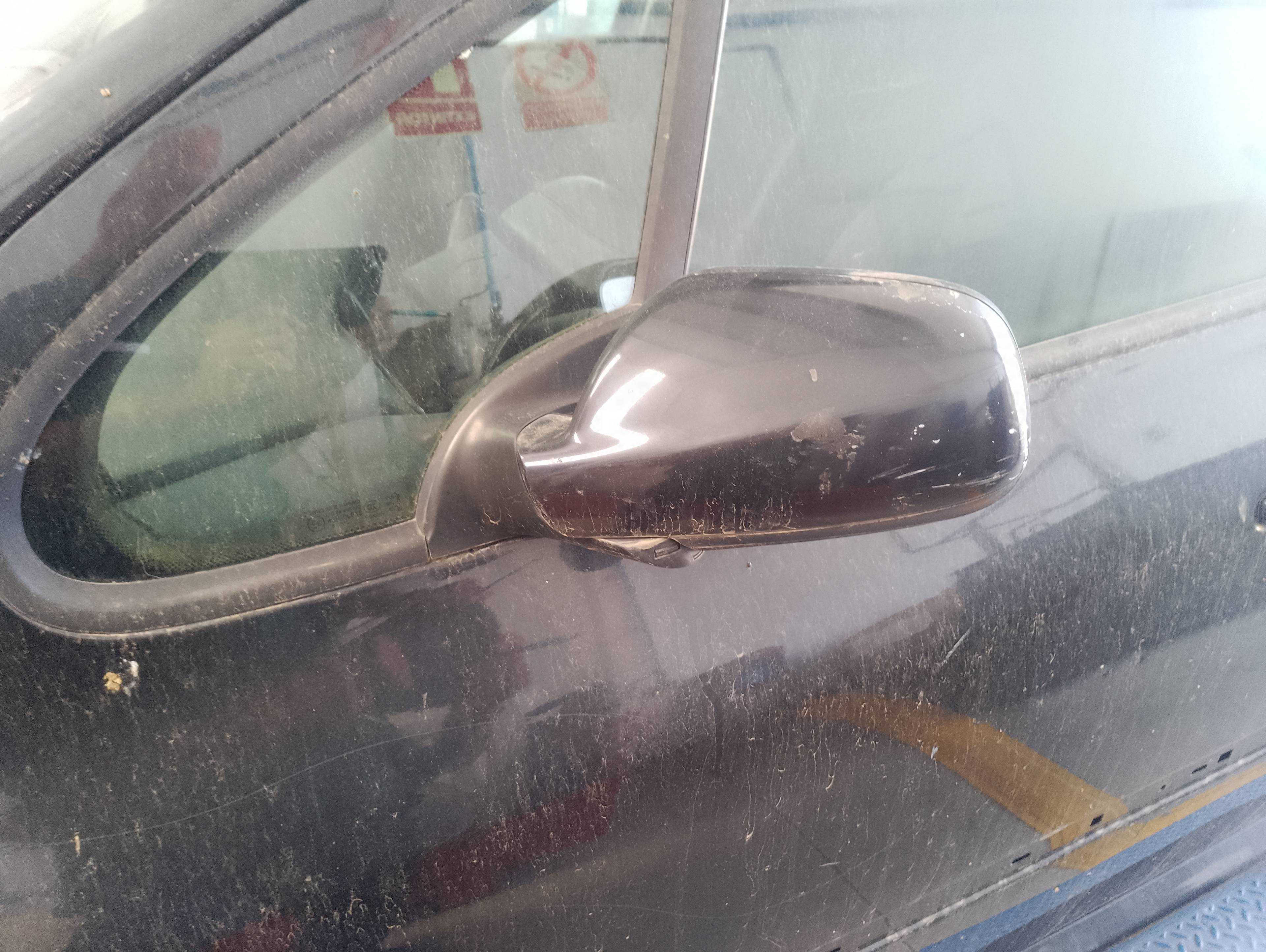 Recambio de retrovisor izquierdo para peugeot 307 berlina (s2) d-sign referencia OEM IAM   