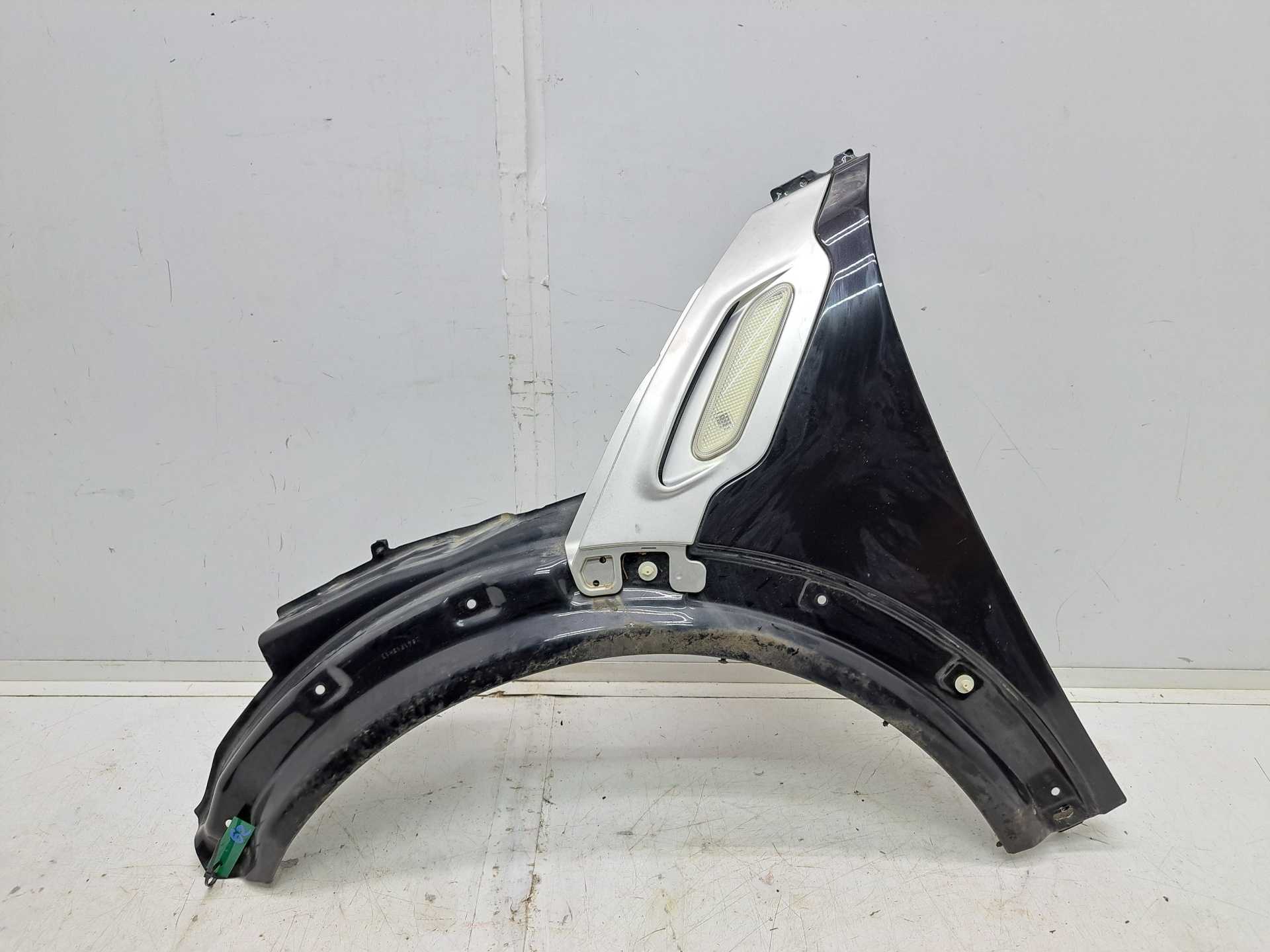 Recambio de aleta delantera izquierda para bmw mini countryman (r60) cooper d referencia OEM IAM 41009805643 2641P13H13 