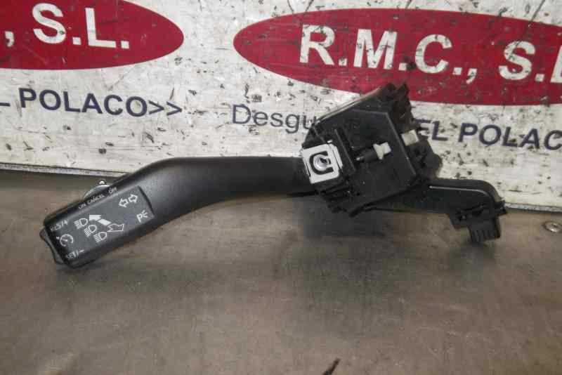 Recambio de mando intermitentes para seat leon (1p1) comfort limited referencia OEM IAM 1K0953513G  