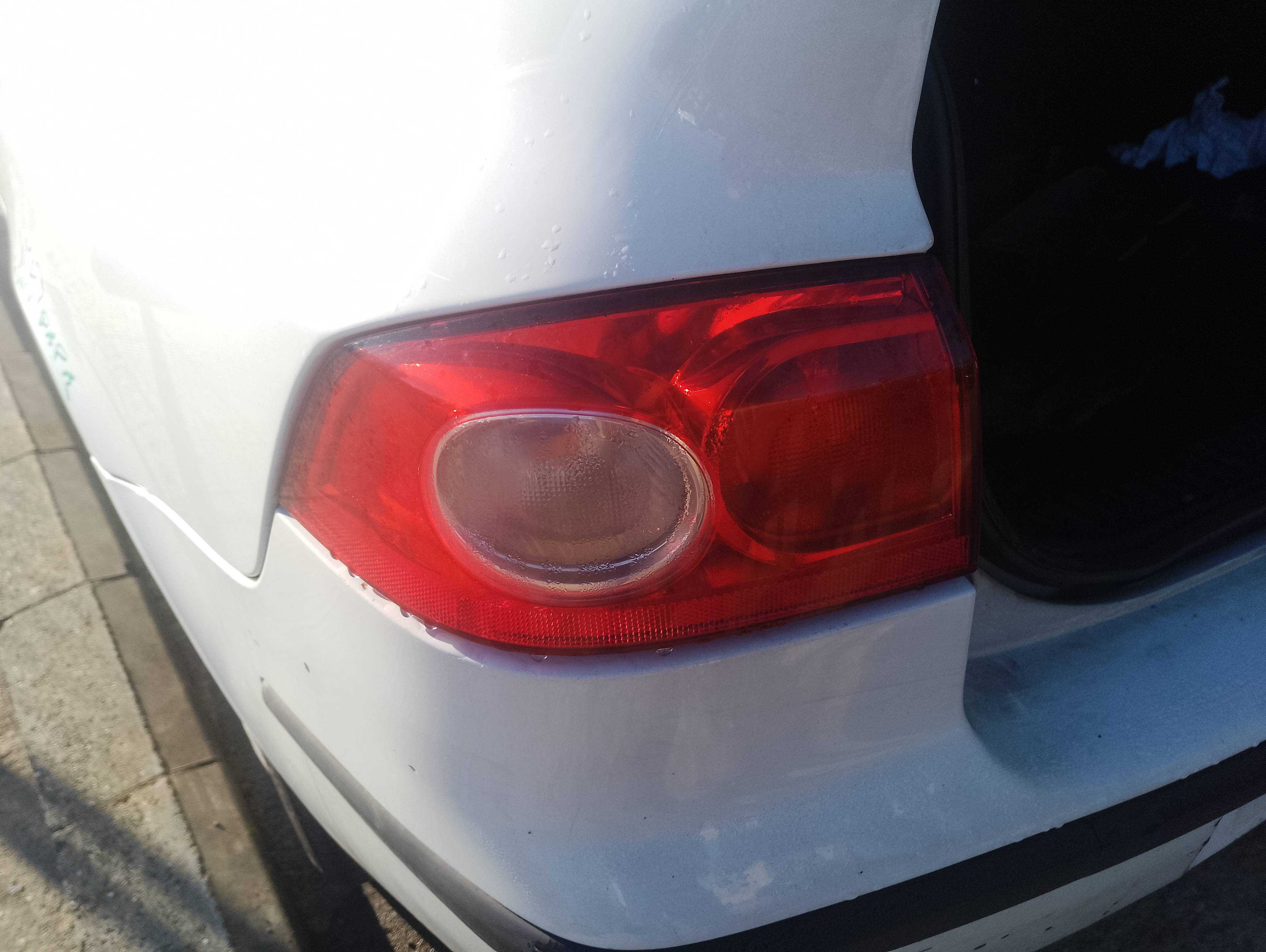 Recambio de piloto trasero izquierdo para renault laguna ii (bg0) authentique referencia OEM IAM   