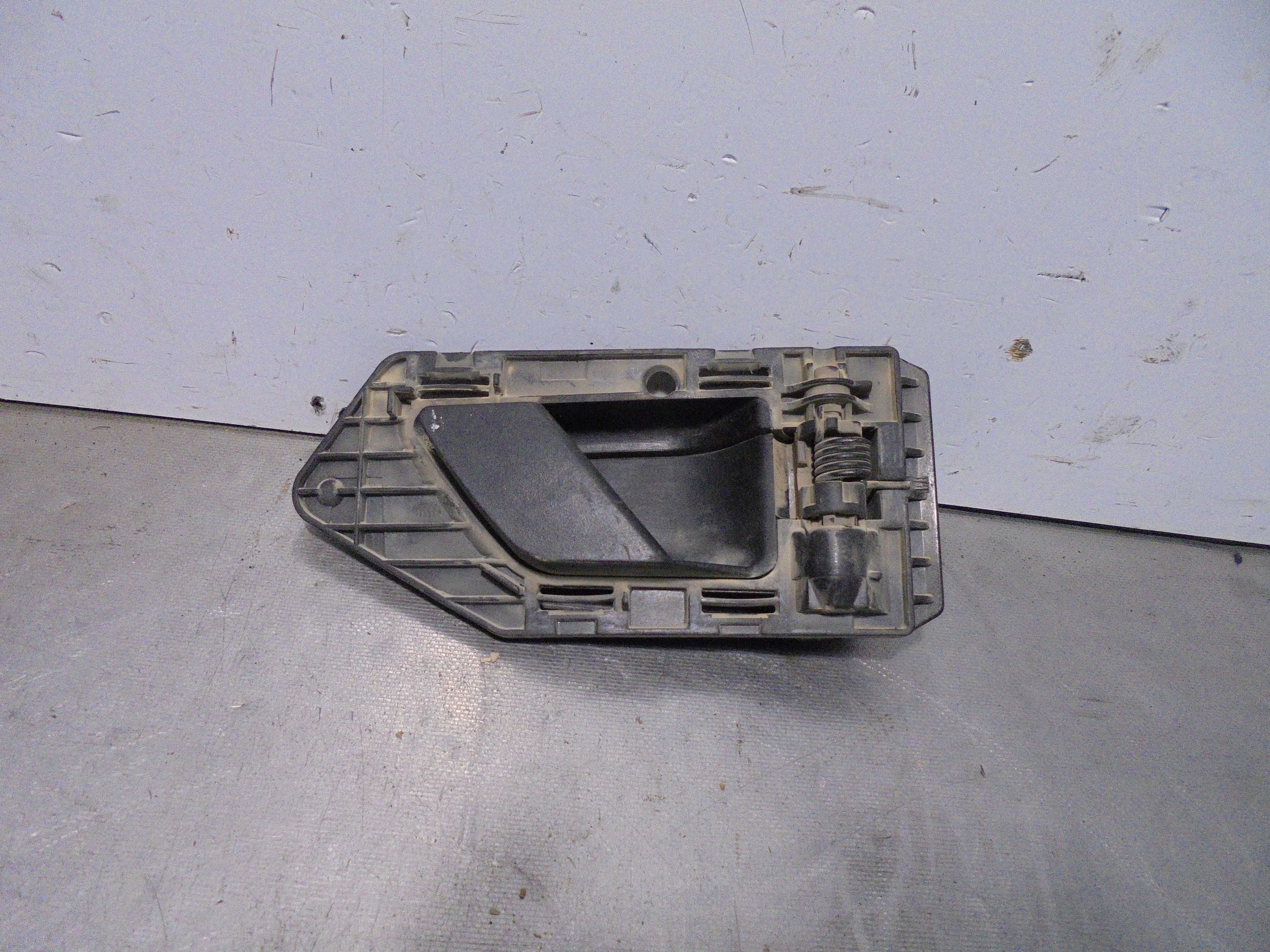Recambio de maneta interior delantera derecha para peugeot partner (s2) combiespace referencia OEM IAM 9621422877  