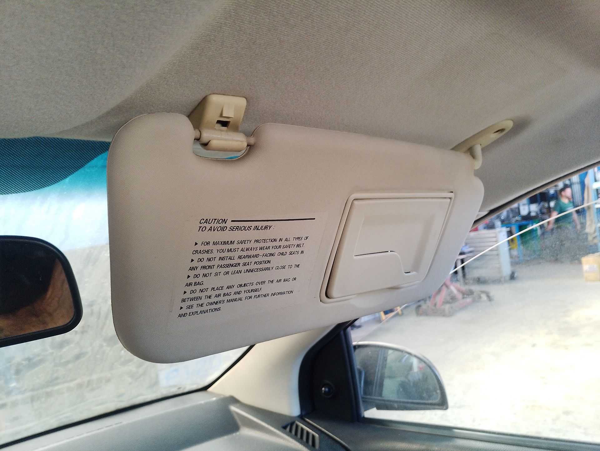 Recambio de parasol derecho para hyundai getz (tb) 1.1 referencia OEM IAM 852201C260OI  