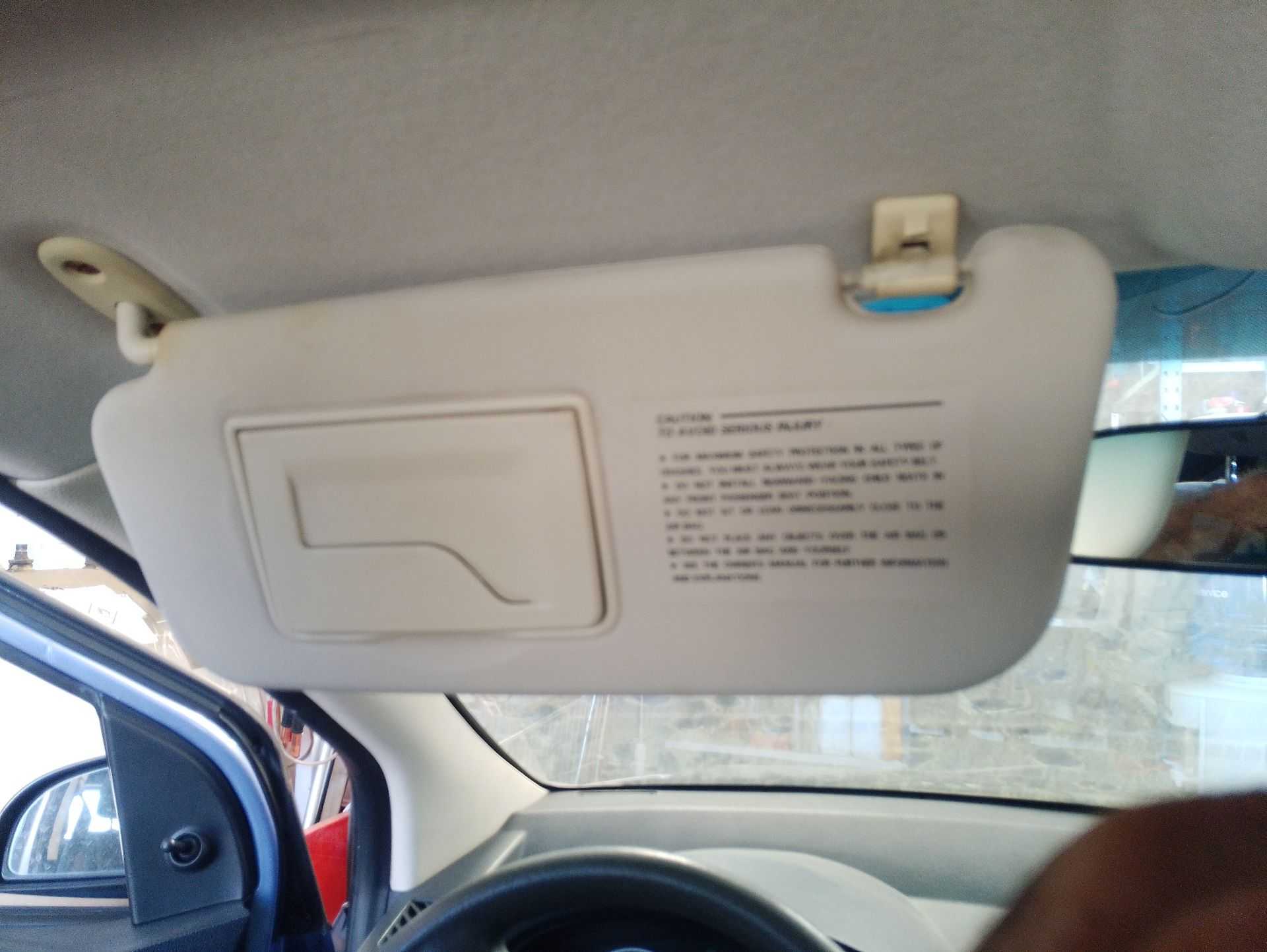 Recambio de parasol izquierdo para hyundai getz (tb) 1.1 referencia OEM IAM 852101C460QS  