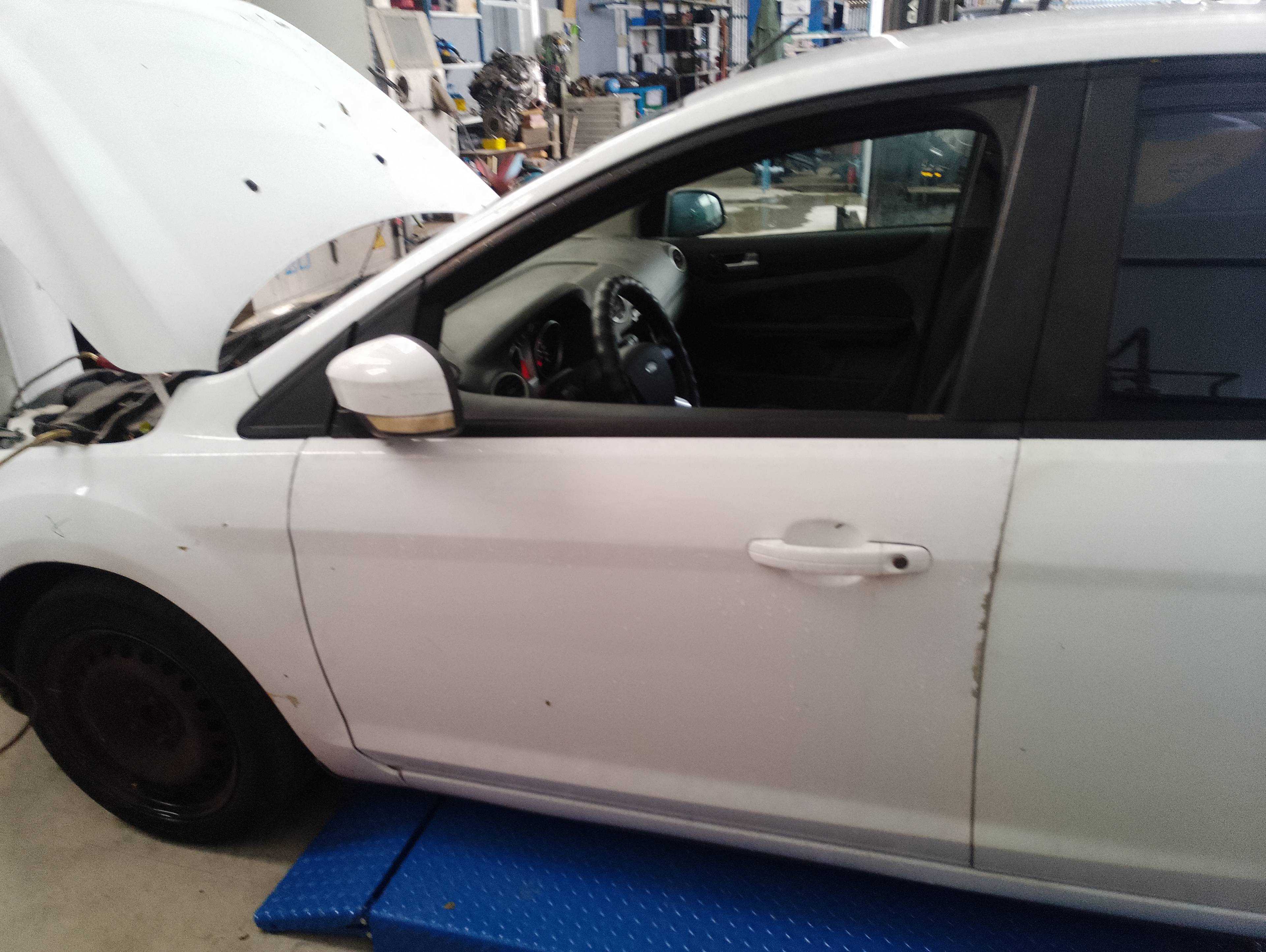 Recambio de puerta delantera izquierda para ford focus berlina (cap) ambiente (d) referencia OEM IAM   