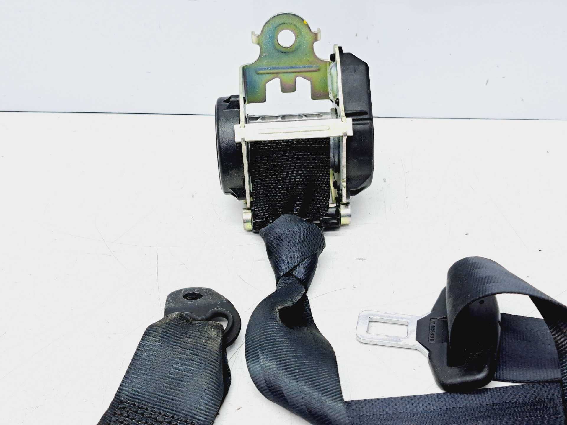 Recambio de cinturon seguridad trasero derecho para dacia sandero comfort referencia OEM IAM 625552200C  