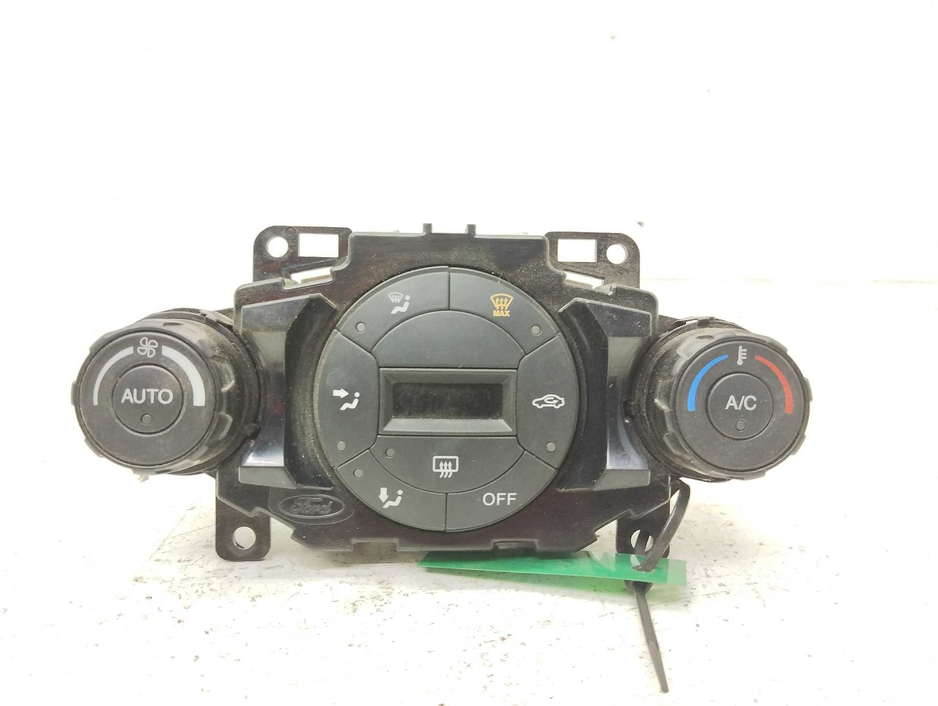 Recambio de mando climatizador para ford fiesta (ccn) black edition referencia OEM IAM 8A6T18C612  