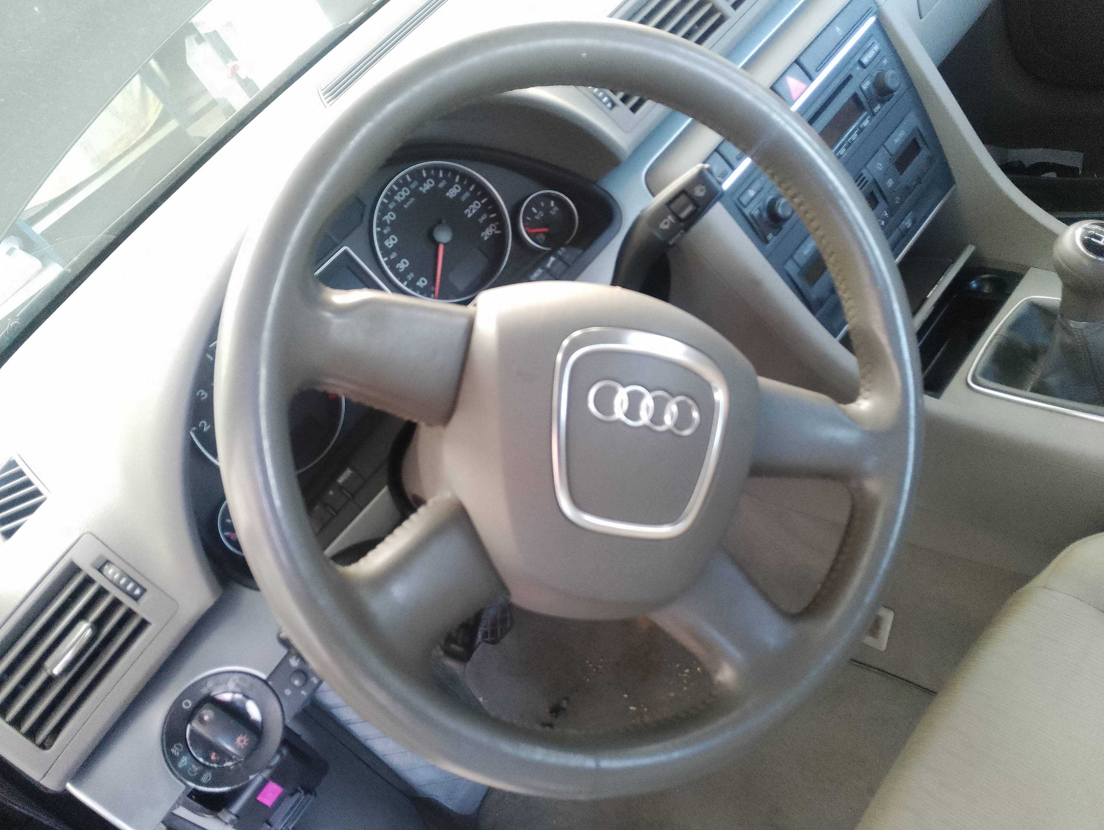Recambio de volante para audi a4 berlina (8e) 2.0 referencia OEM IAM   