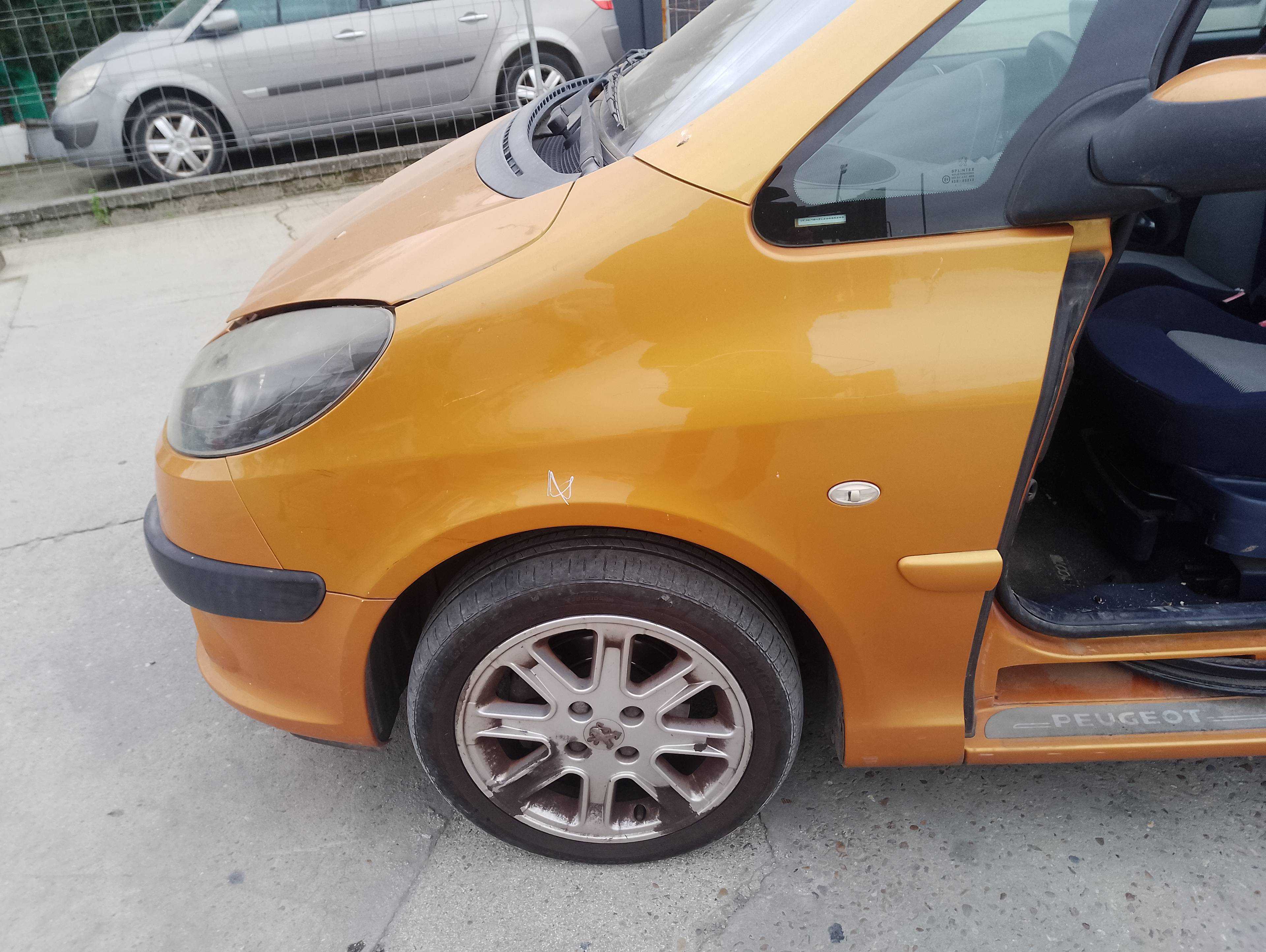 Recambio de aleta delantera izquierda para peugeot 1007 dolce referencia OEM IAM   