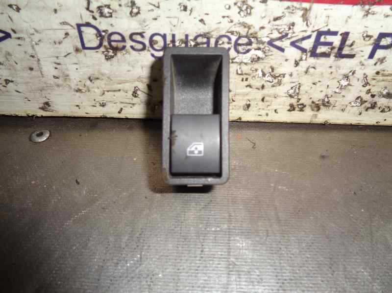 Recambio de mando elevalunas trasero derecho para opel astra h ber. edition referencia OEM IAM 13228711  