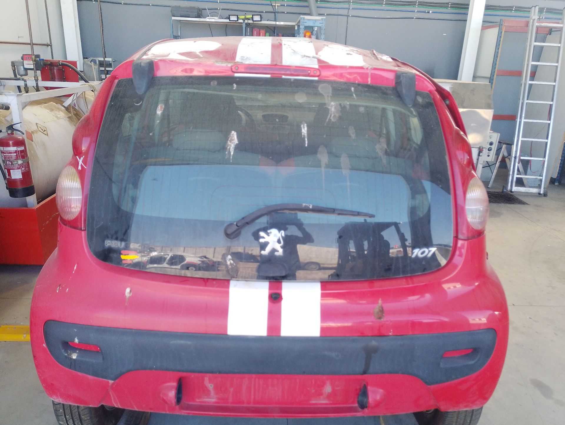 Recambio de porton trasero para peugeot 107 (pm_, pn_) 1.0 referencia OEM IAM   