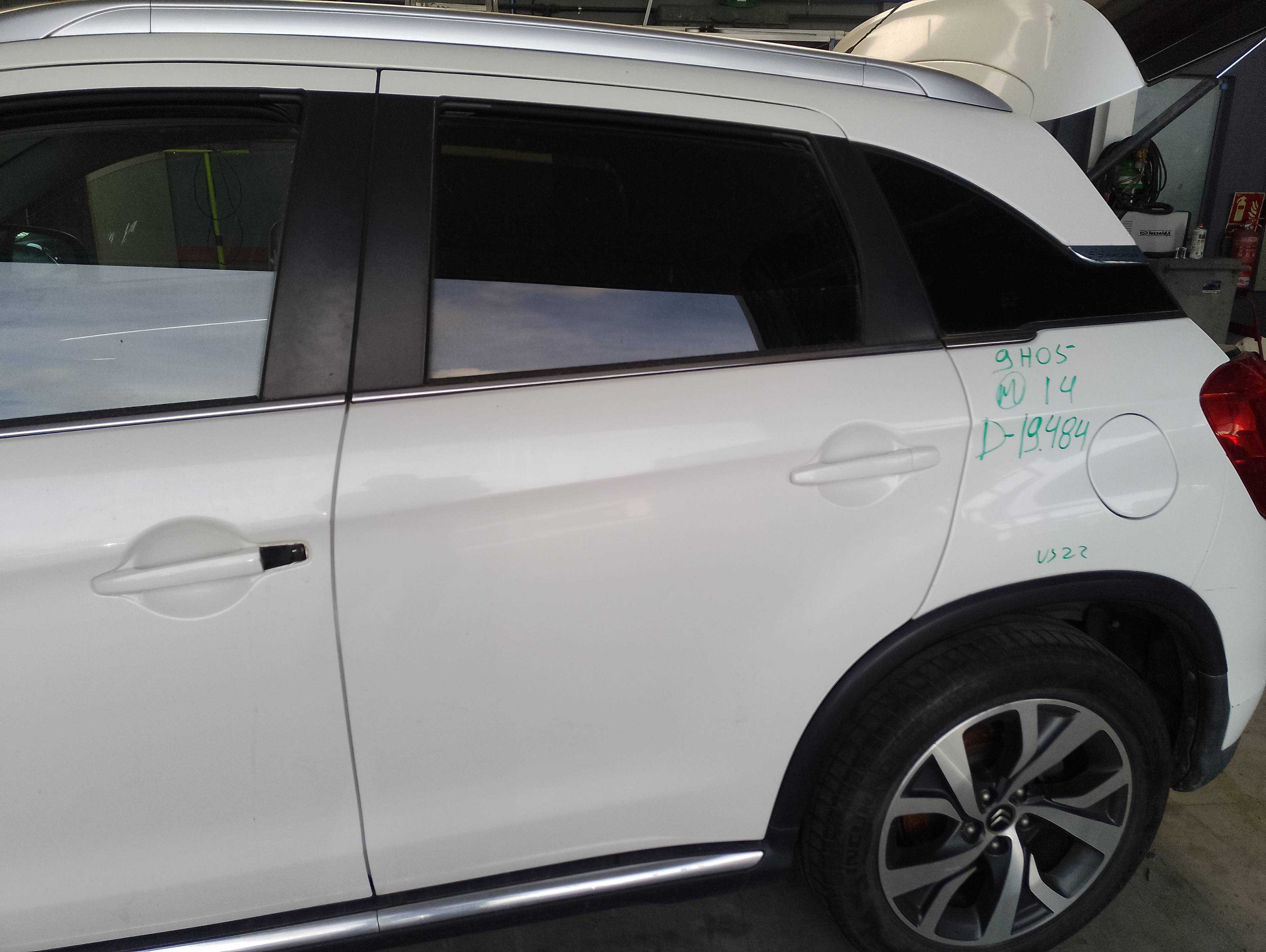 Recambio de puerta trasera izquierda para citroën c4 aircross attraction referencia OEM IAM 1650901580  