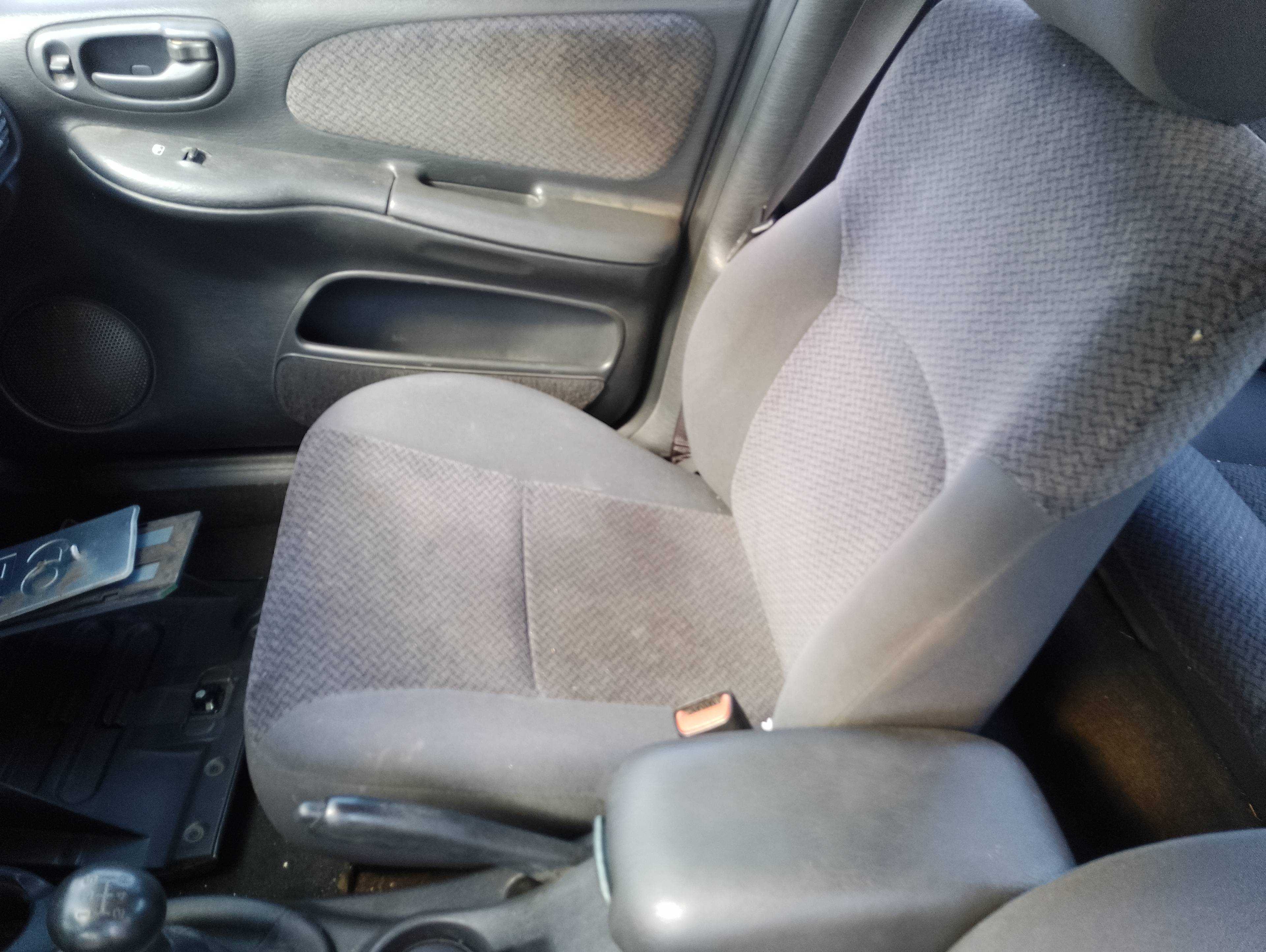 Recambio de asiento delantero derecho para chrysler neon (pl) 1.6 le referencia OEM IAM   