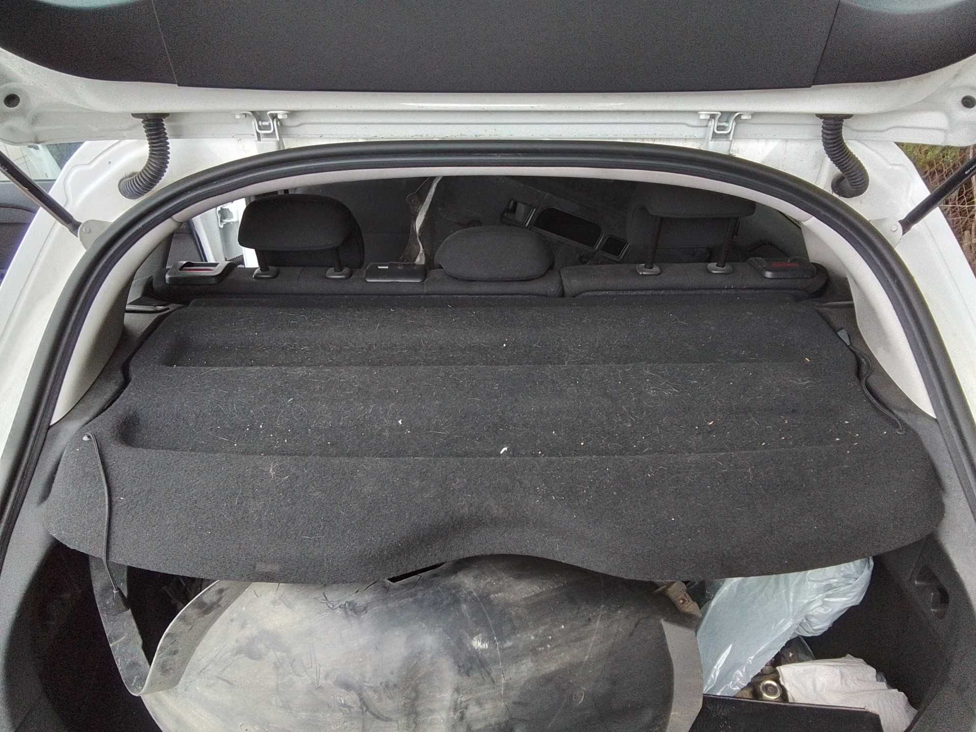 Recambio de bandeja trasera para citroën c4 lim. business referencia OEM IAM 96874780ZD  