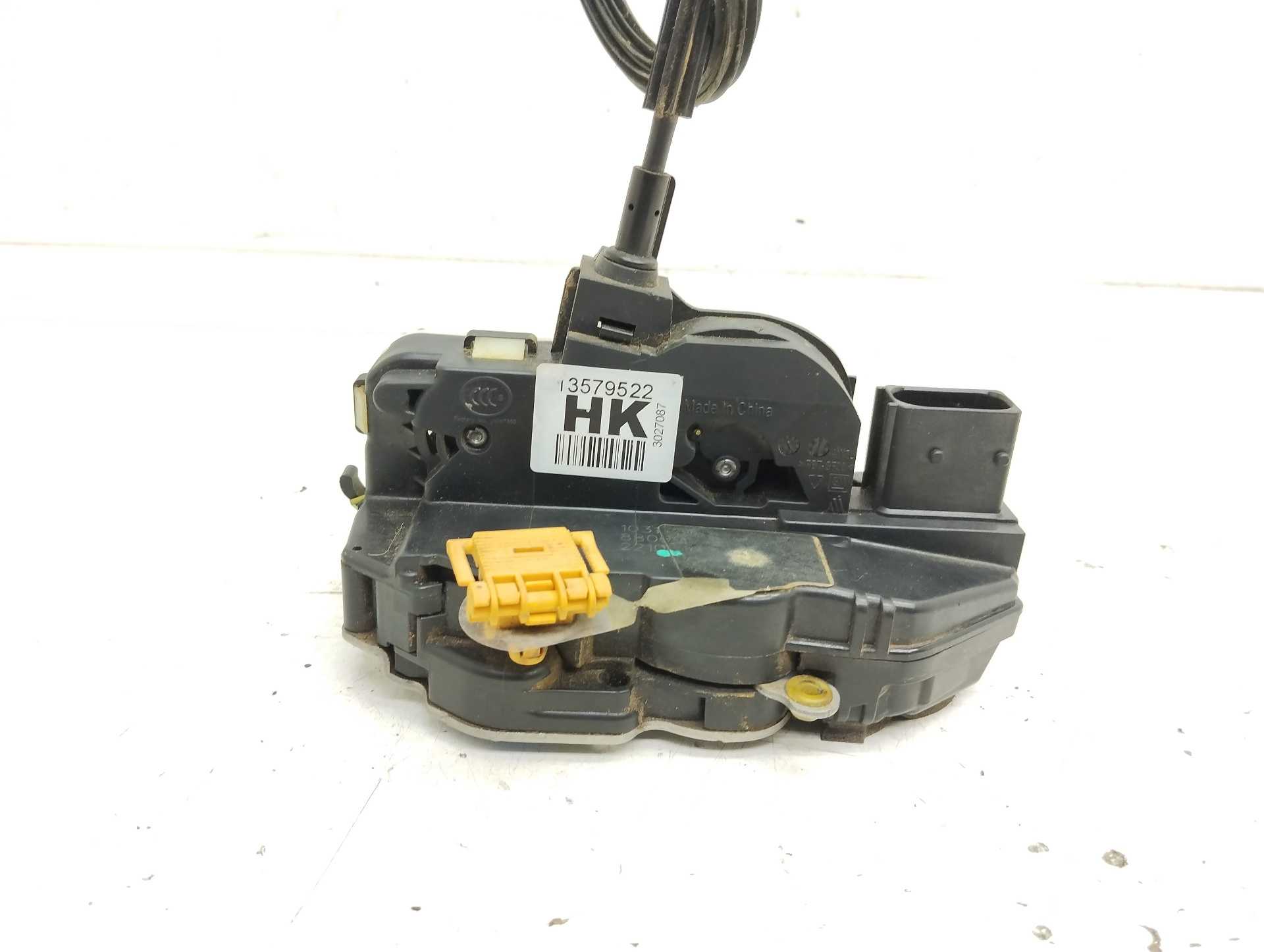 Recambio de cerradura puerta delantera izquierda para chevrolet cruze ls referencia OEM IAM 13579522 3027087 