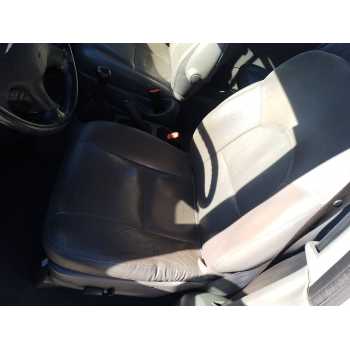 ASIENTO DELANTERO IZQUIERDO 