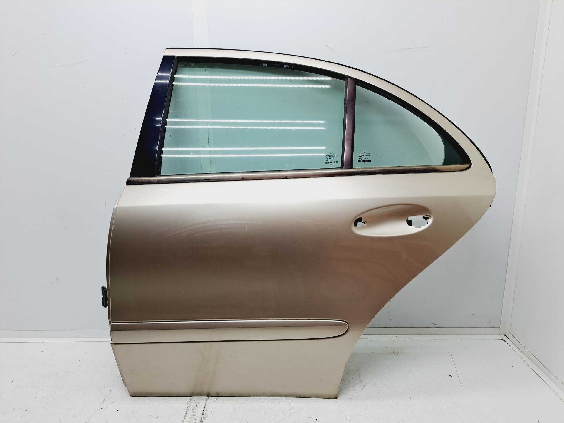 Recambio de puerta trasera izquierda para mercedes-benz clase e (w211) berlina e 220 cdi (211.006) referencia OEM IAM   