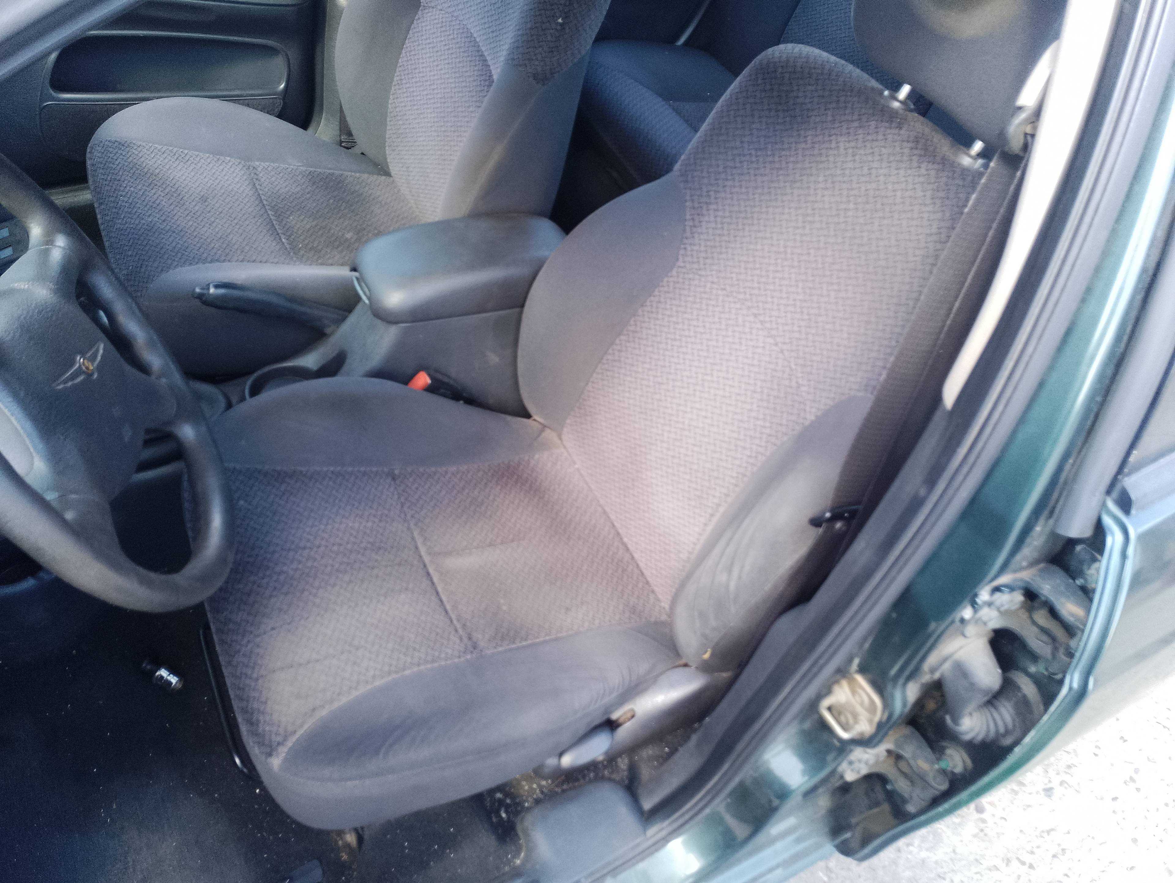 Recambio de asiento delantero izquierdo para chrysler neon (pl) 1.6 le referencia OEM IAM   