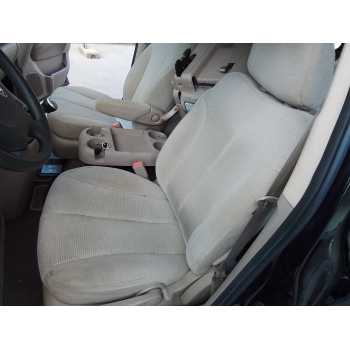ASIENTO DELANTERO IZQUIERDO 