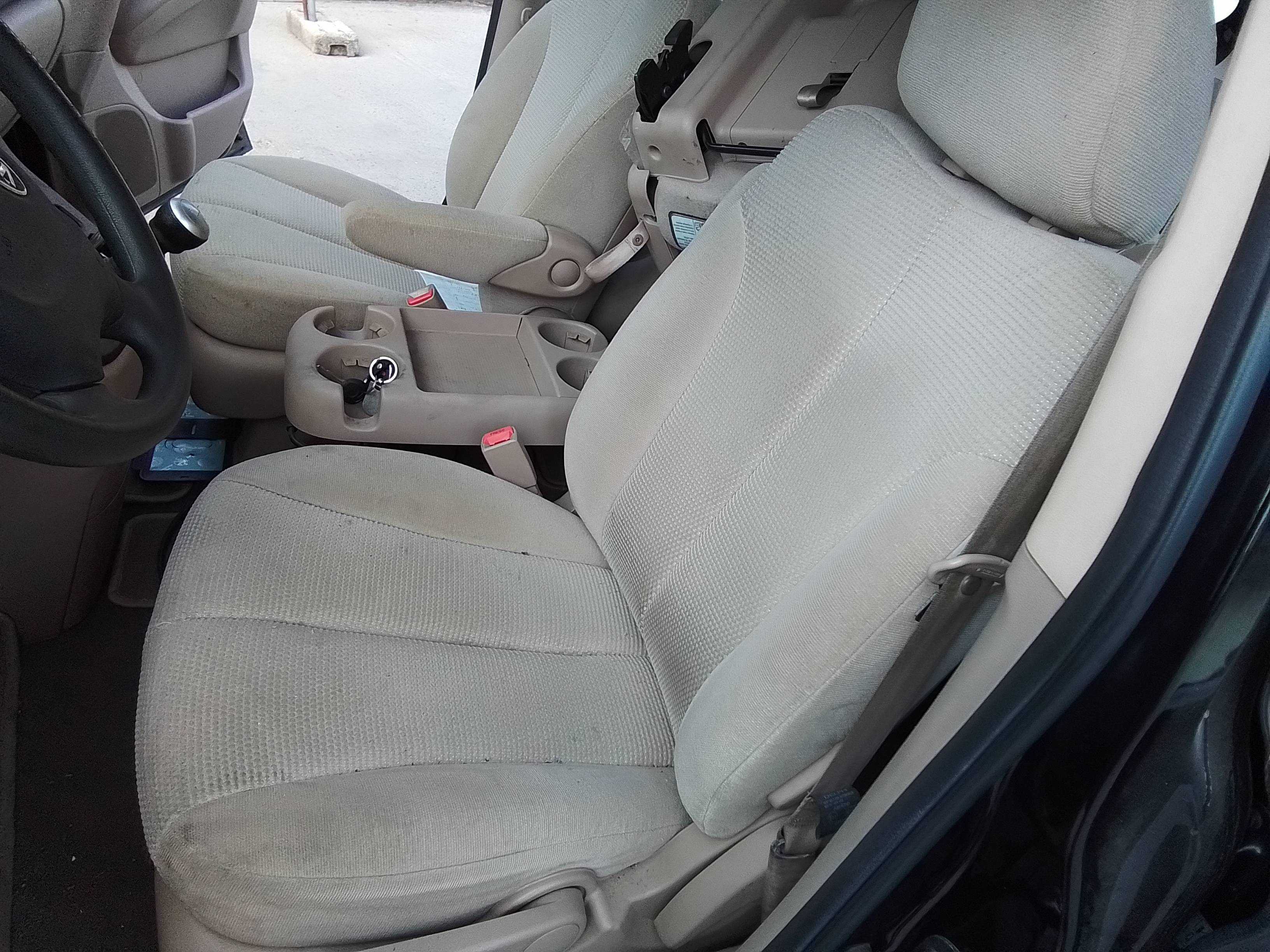 Recambio de asiento delantero izquierdo para kia carnival 2.9 crdi vgt active referencia OEM IAM   