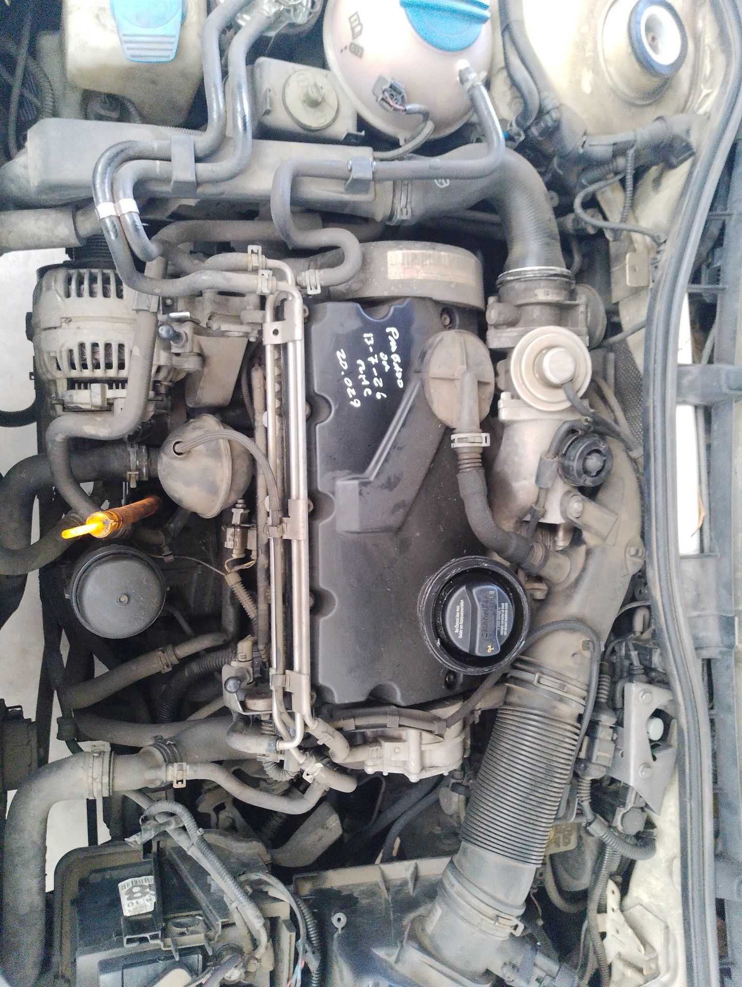 Recambio de motor completo para skoda octavia ii (1z3) 1.9 tdi referencia OEM IAM 038100040GV  