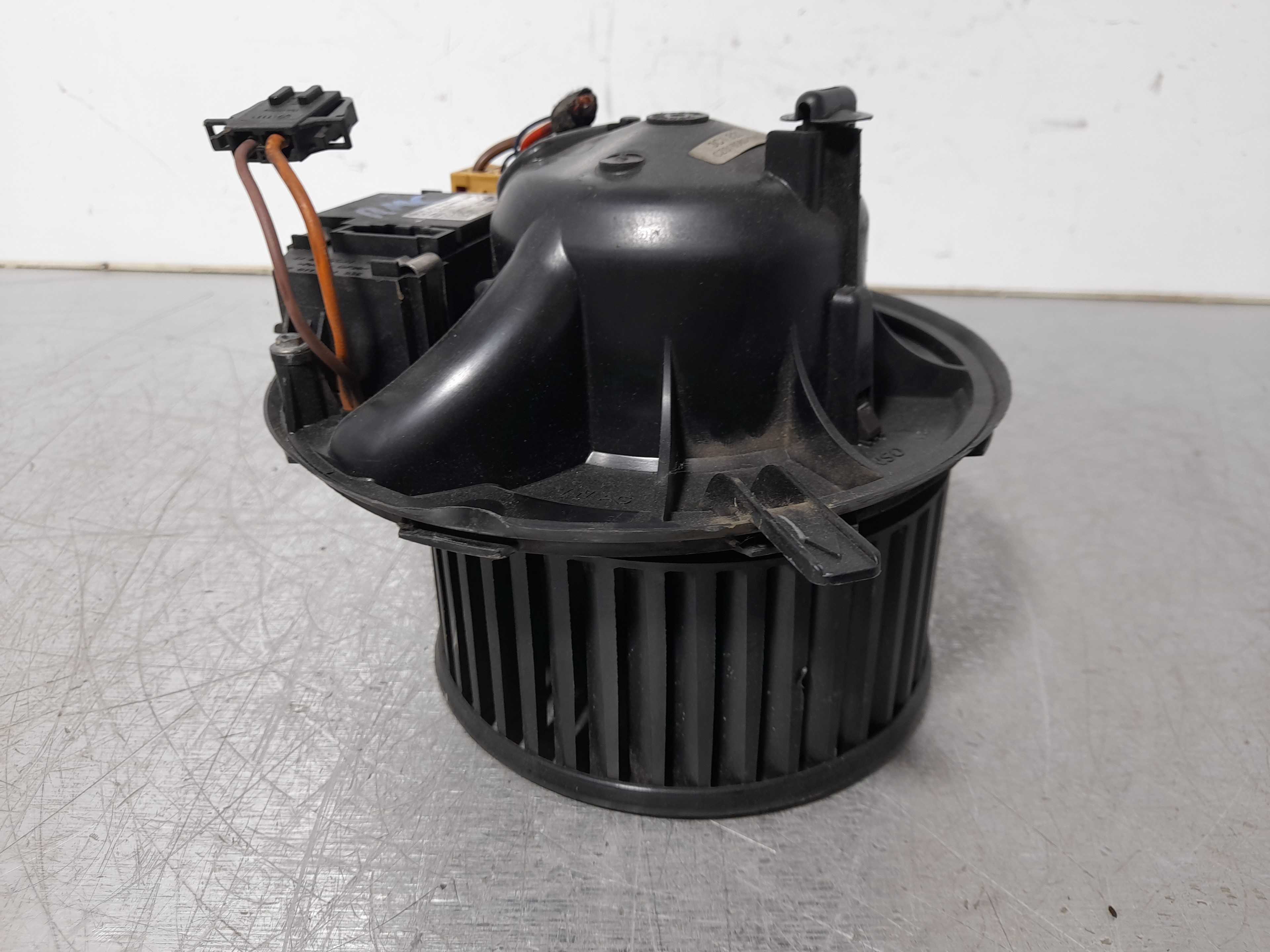 Recambio de motor calefaccion para volkswagen passat berlina (3c2) advance referencia OEM IAM 3C1820015G DENSO 