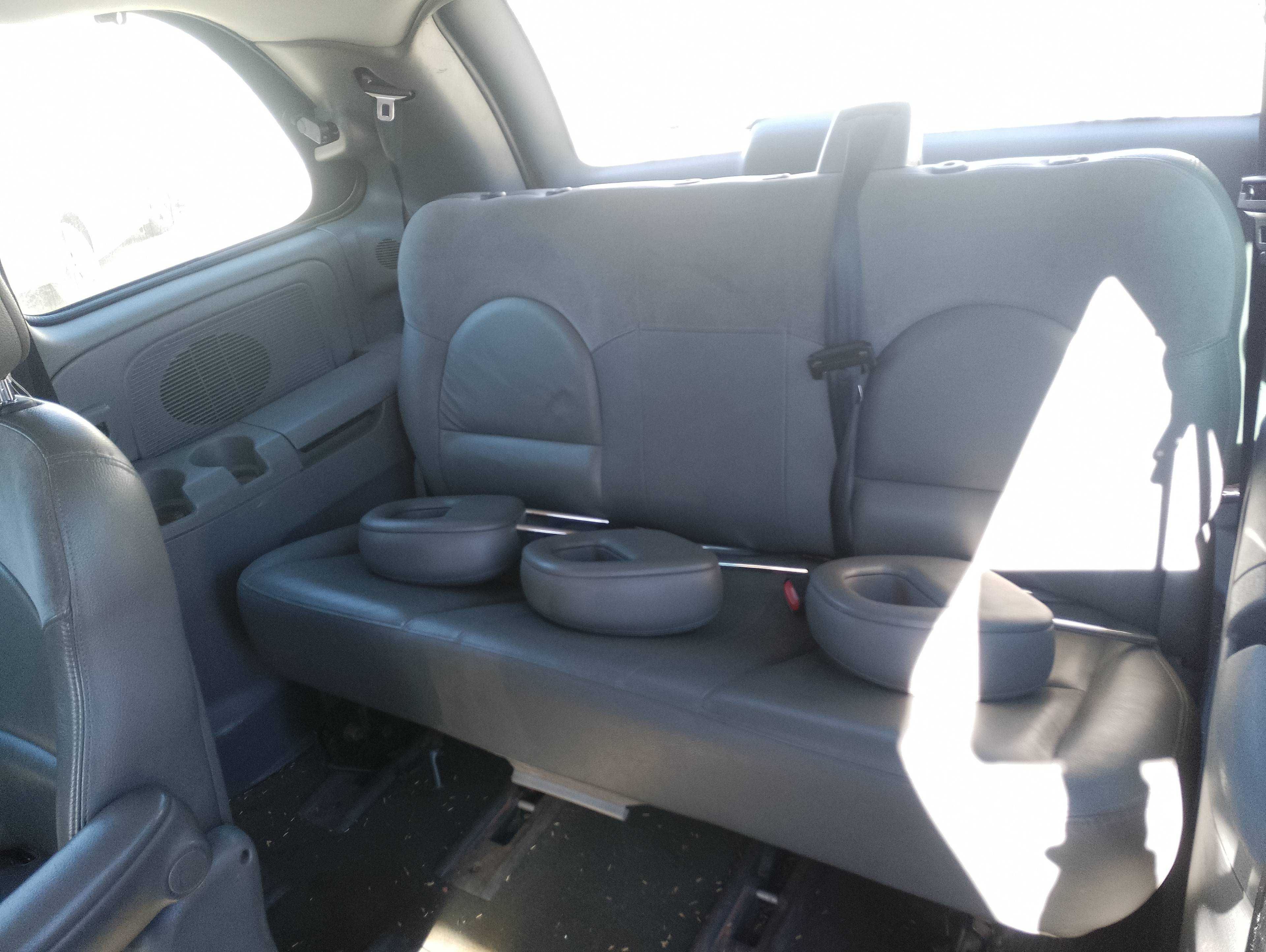 Recambio de asientos traseros para chrysler voyager (rg) 2.5 crd executive referencia OEM IAM   