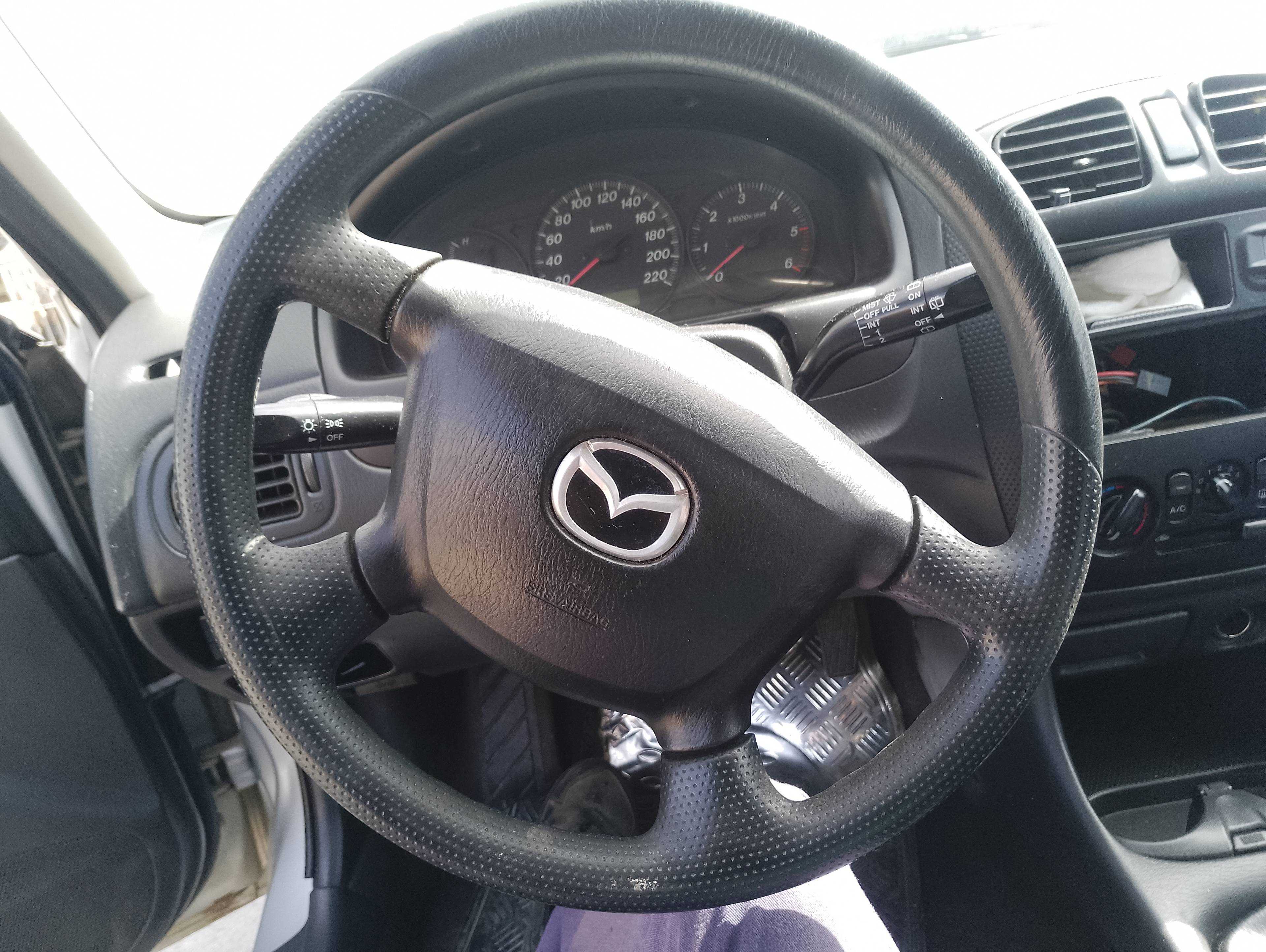 Recambio de volante para mazda 323 berlina f/s (bj) 2.0 d f glx referencia OEM IAM   