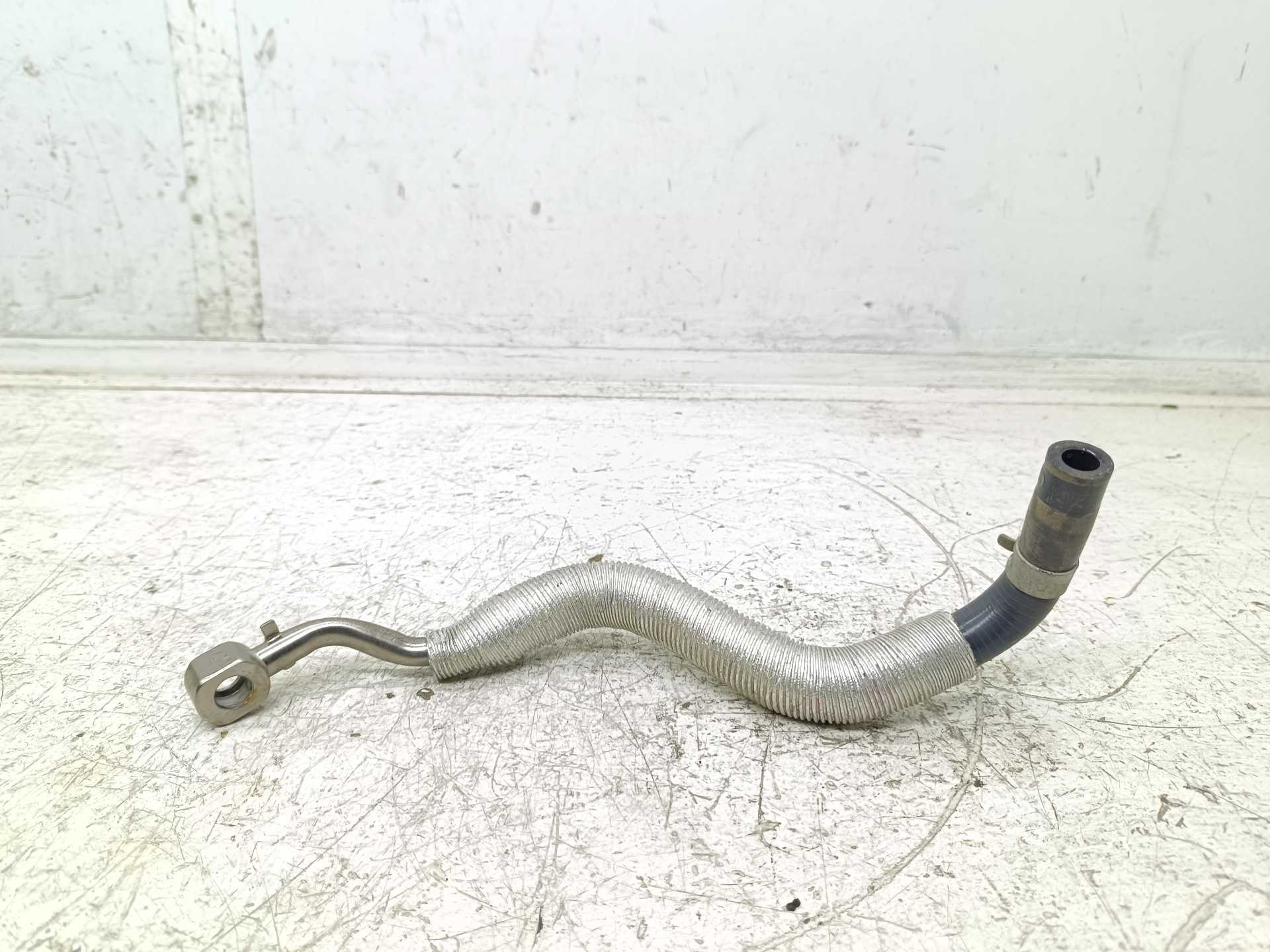 Recambio de tubo para hyundai tucson (nx) klass 2wd referencia OEM IAM   
