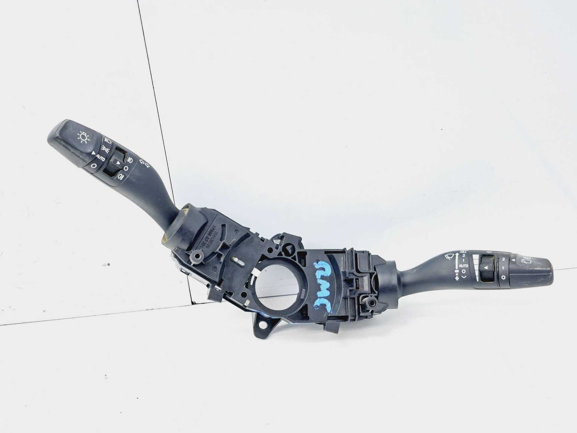 Recambio de mando luces para kia carens ( ) 1.7 crdi cat referencia OEM IAM   