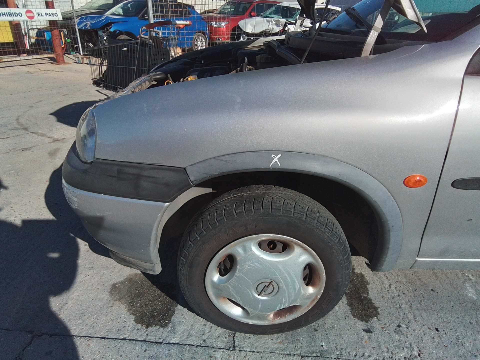 Recambio de aleta delantera izquierda para opel corsa b eco referencia OEM IAM   
