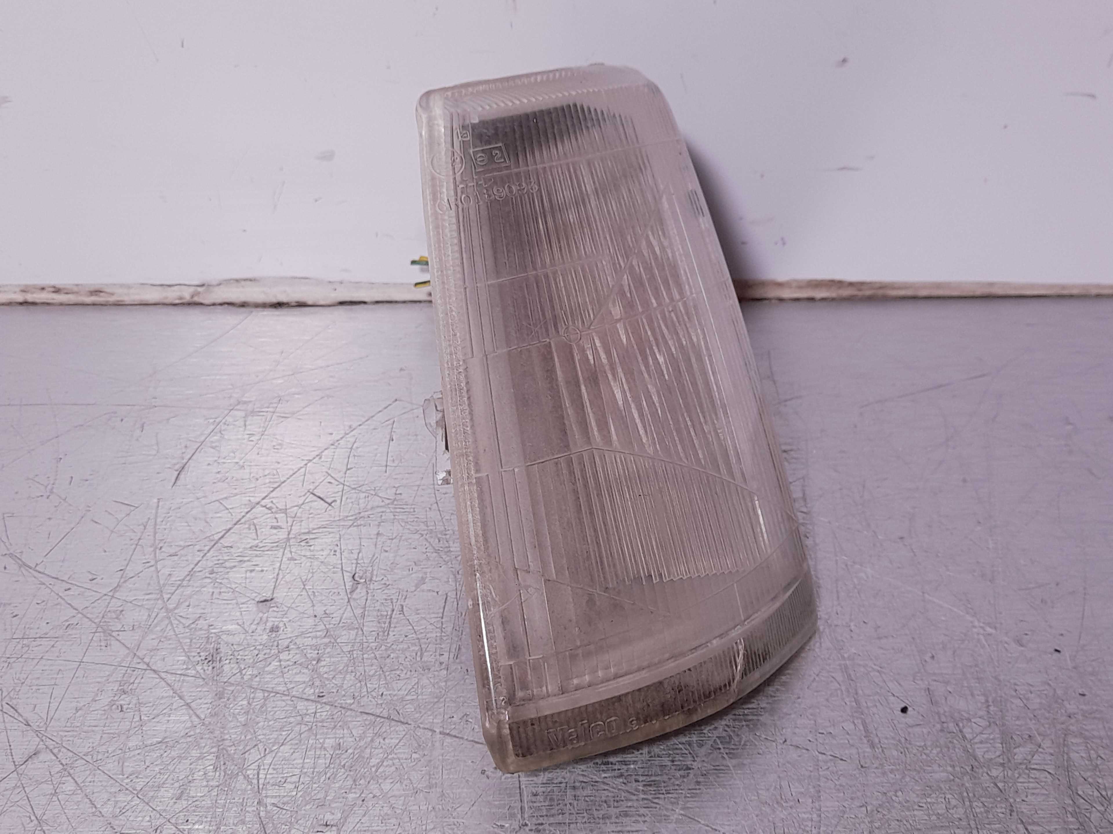 Recambio de piloto delantero izquierdo para peugeot 205 berlina 1.4 generation referencia OEM IAM 67733630  