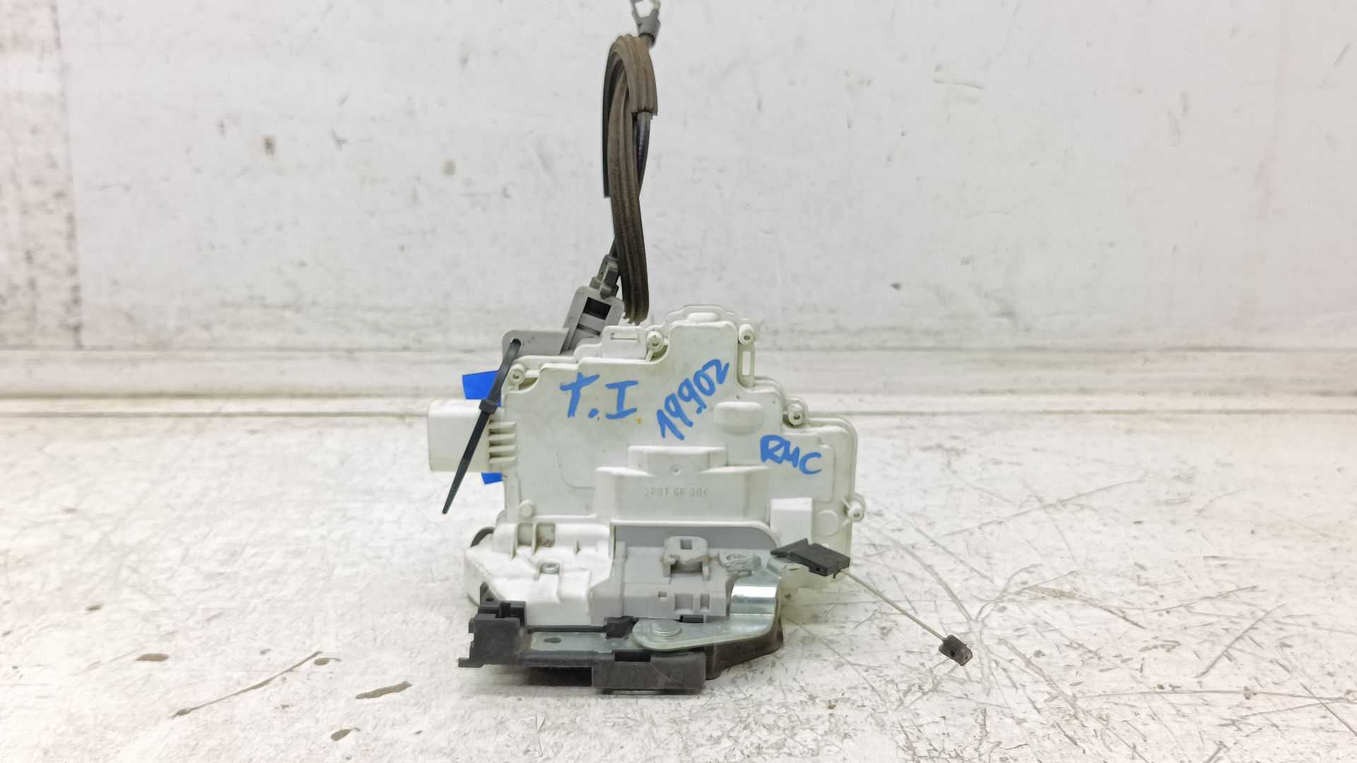Recambio de cerradura puerta trasera izquierda para seat altea xl (5p5) reference ecomotive referencia OEM IAM   