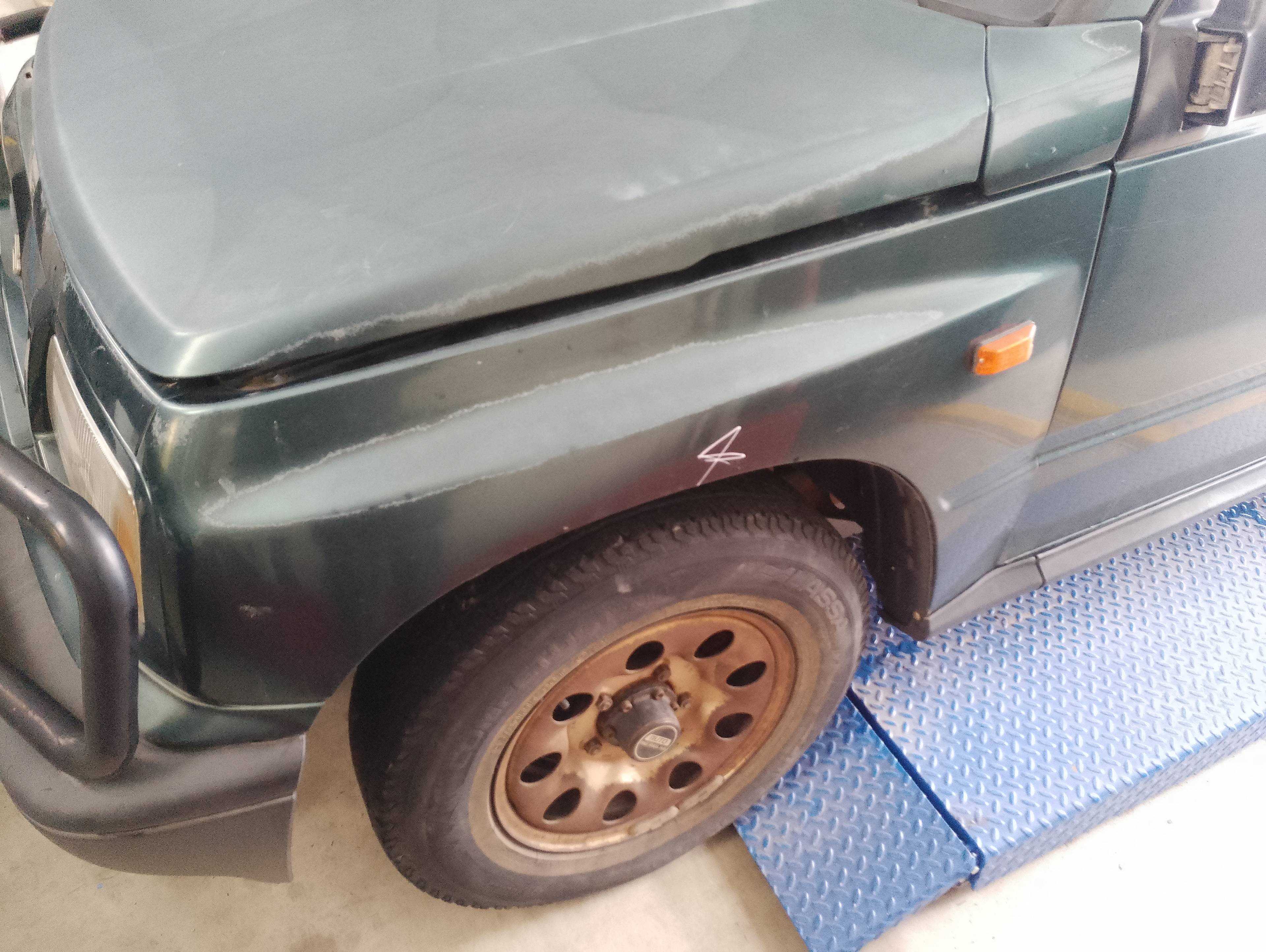 Recambio de aleta delantera izquierda para suzuki vitara se/sv (et) 2.0 turbodiesel referencia OEM IAM   