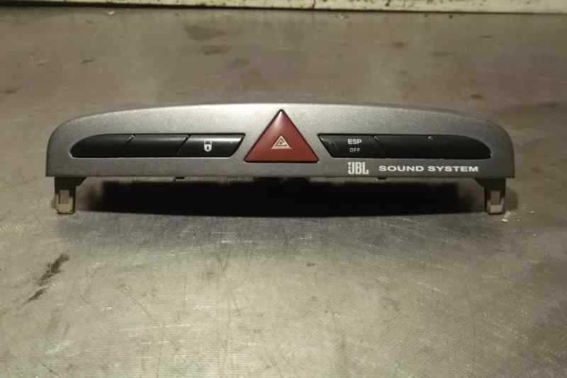 Recambio de mando warning para peugeot 308 premium referencia OEM IAM 9659215177  