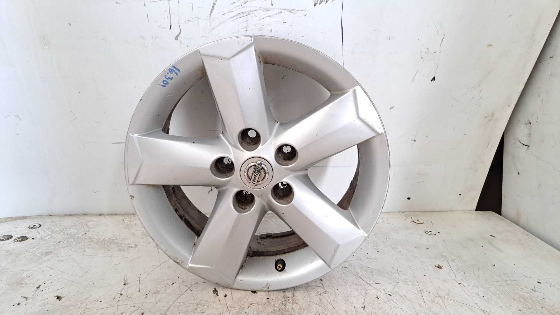 Recambio de llanta para nissan qashqai (j10) acenta referencia OEM IAM r16 n3160140 